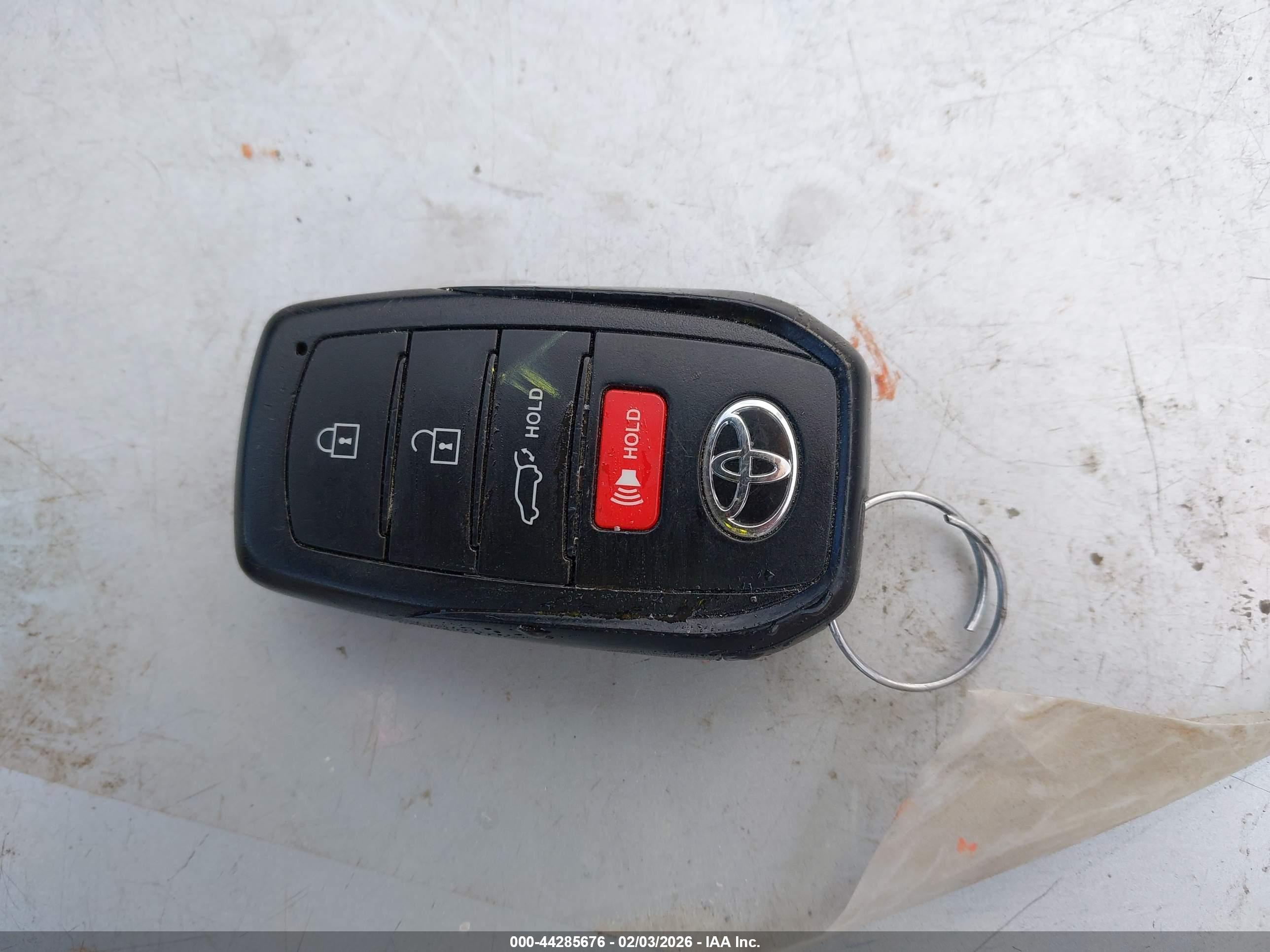 TOYOTA GRAND image 11