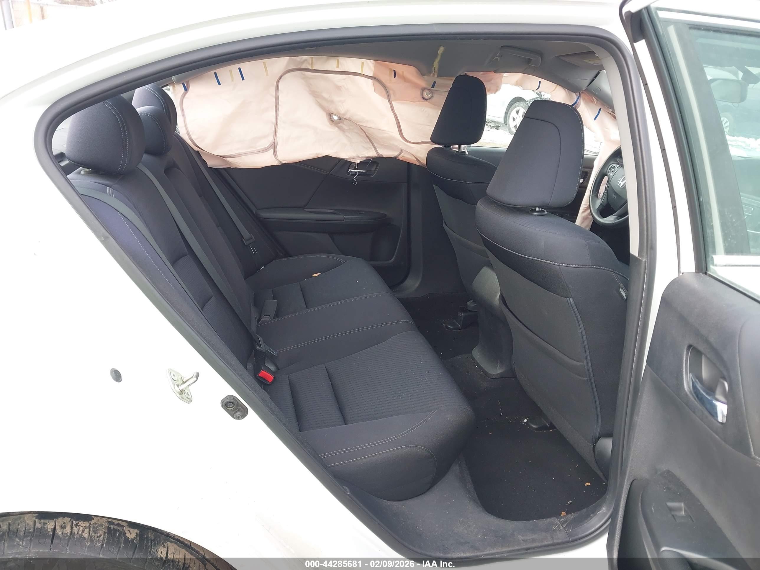 HONDA ACCORD image 8
