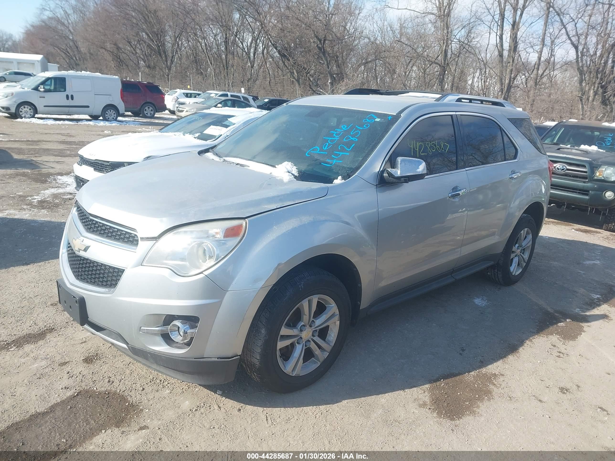 CHEVROLET EQUINOX image 2