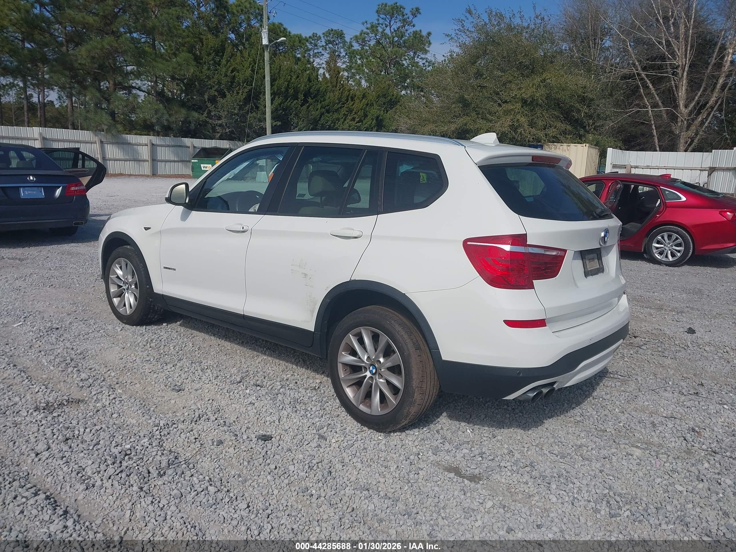 BMW X3 image 3