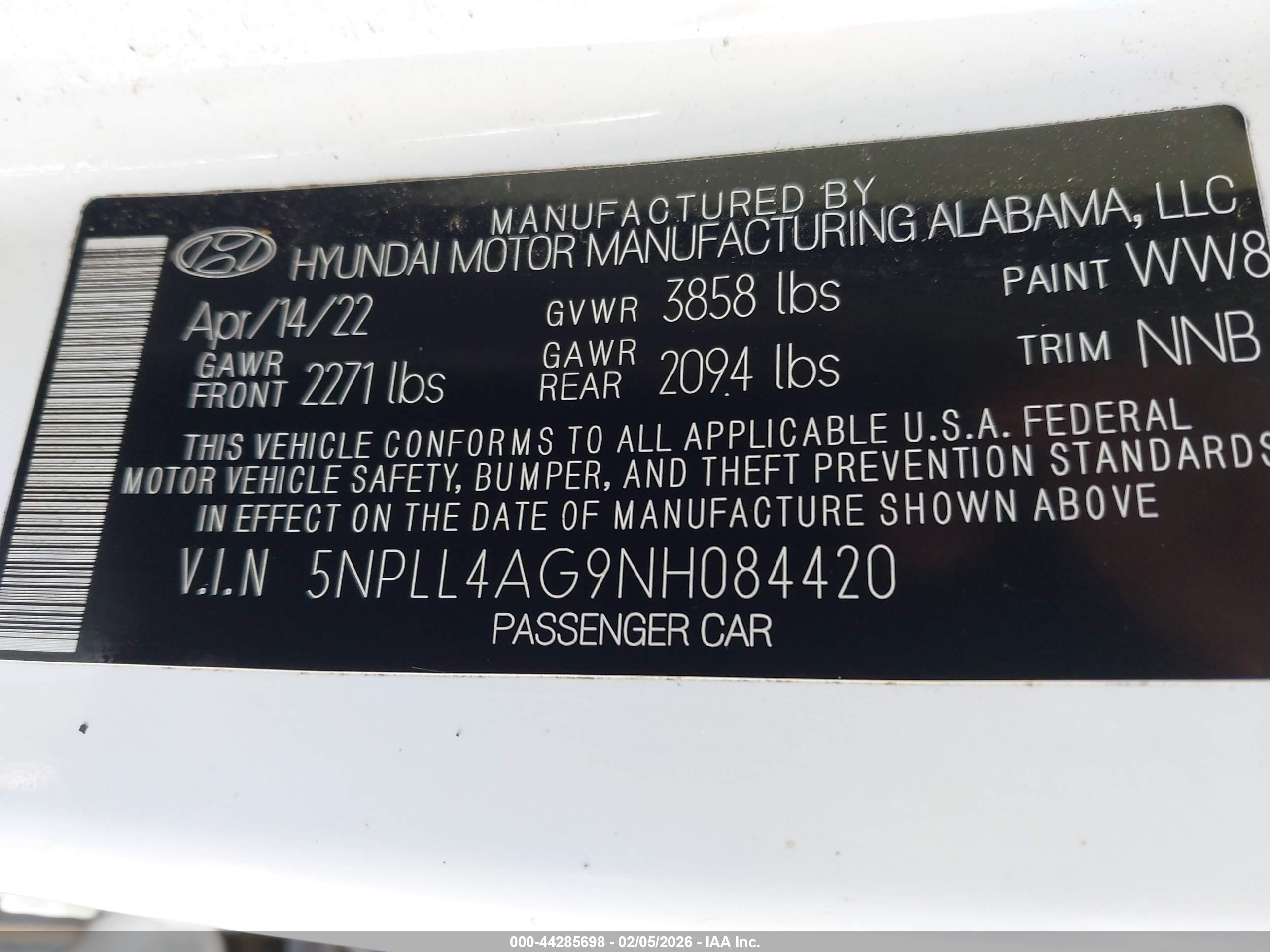 HYUNDAI ELANTRA image 9