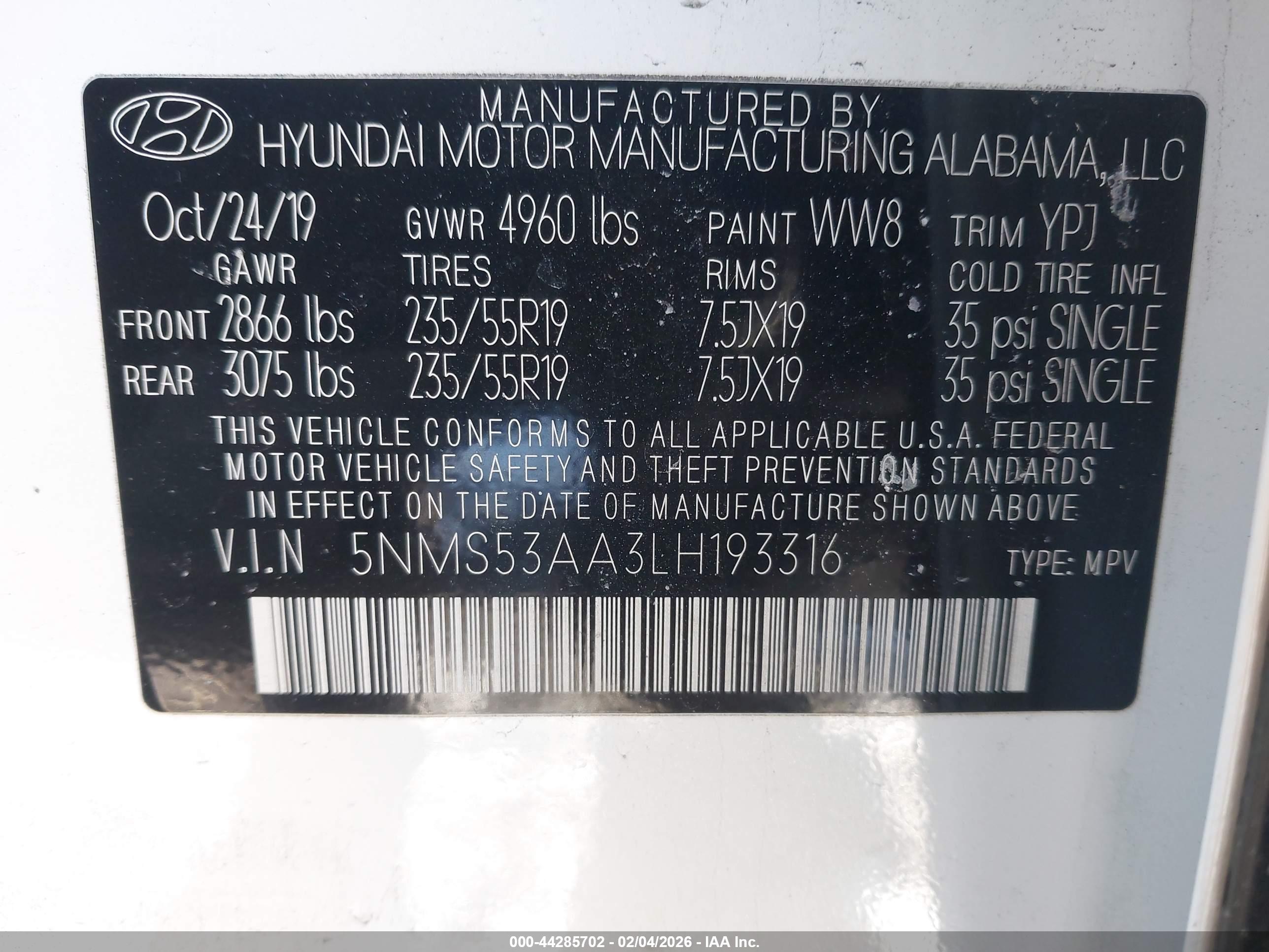 HYUNDAI SANTA image 9