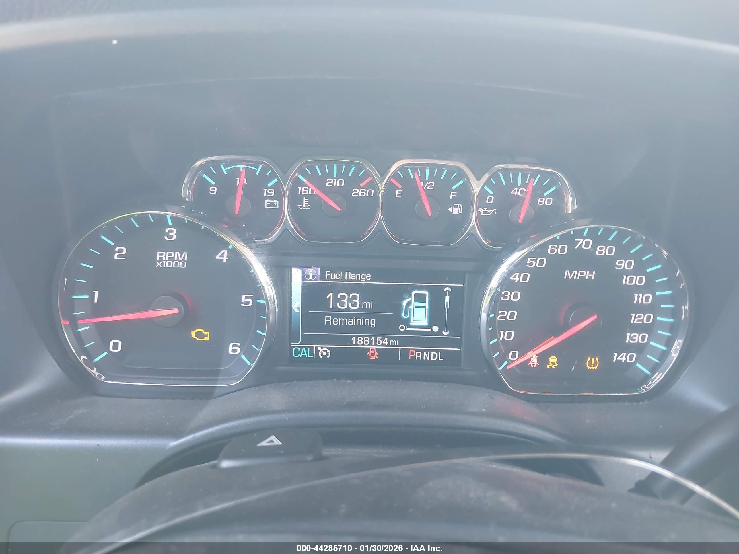CHEVROLET SILVERADO image 7