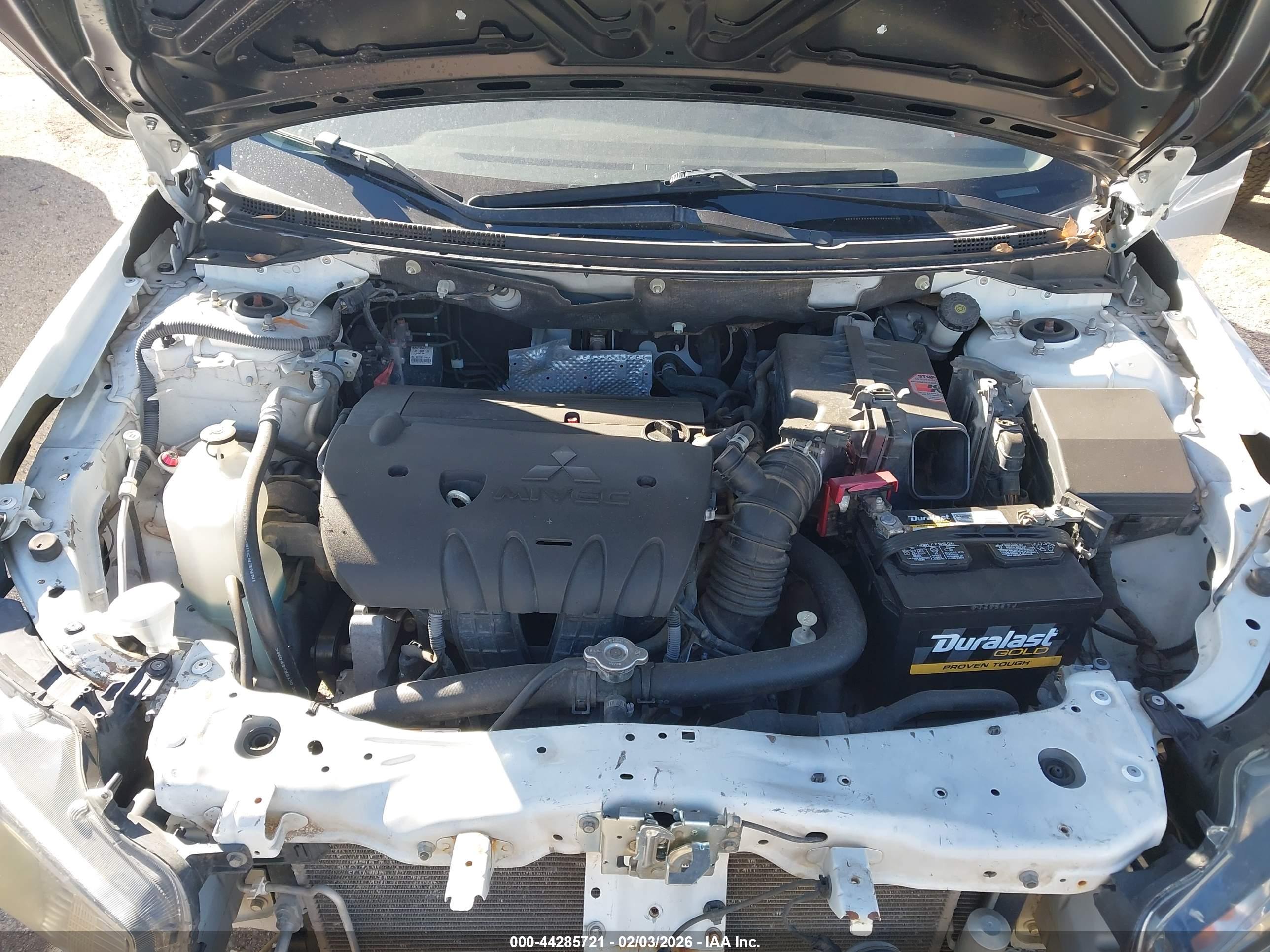 MITSUBISHI LANCER image 10
