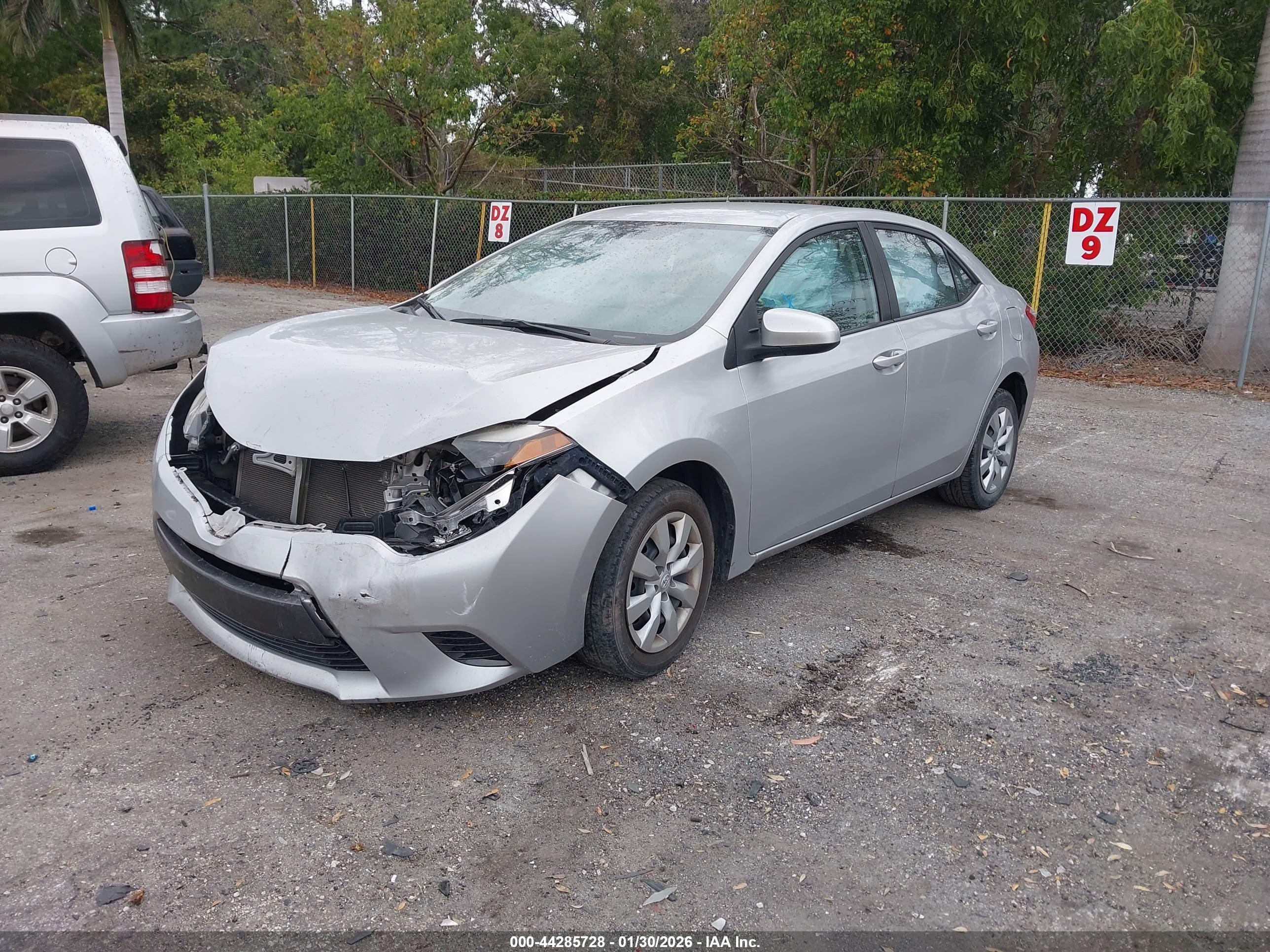 TOYOTA COROLLA image 2