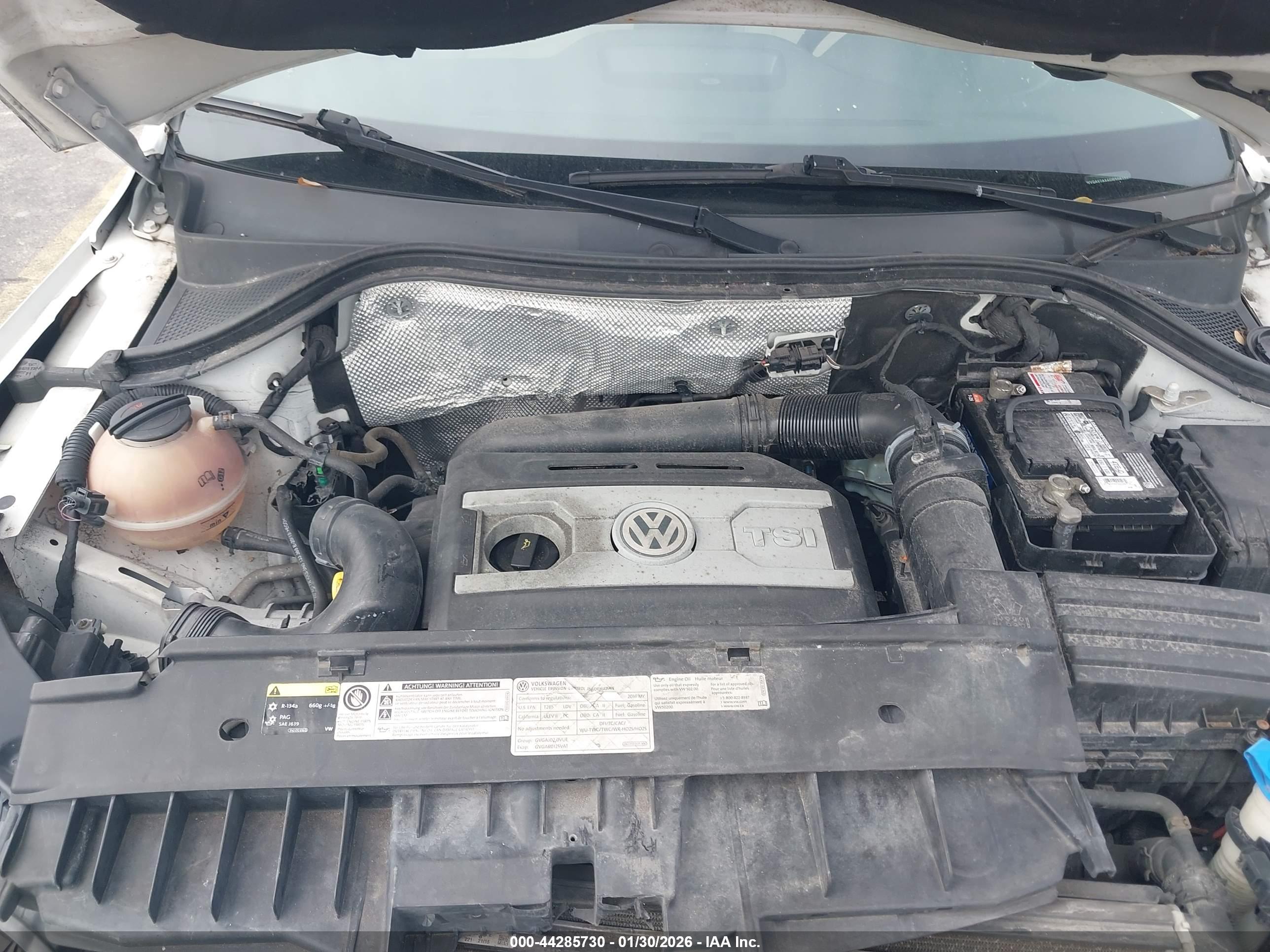 VOLKSWAGEN TIGUAN image 10