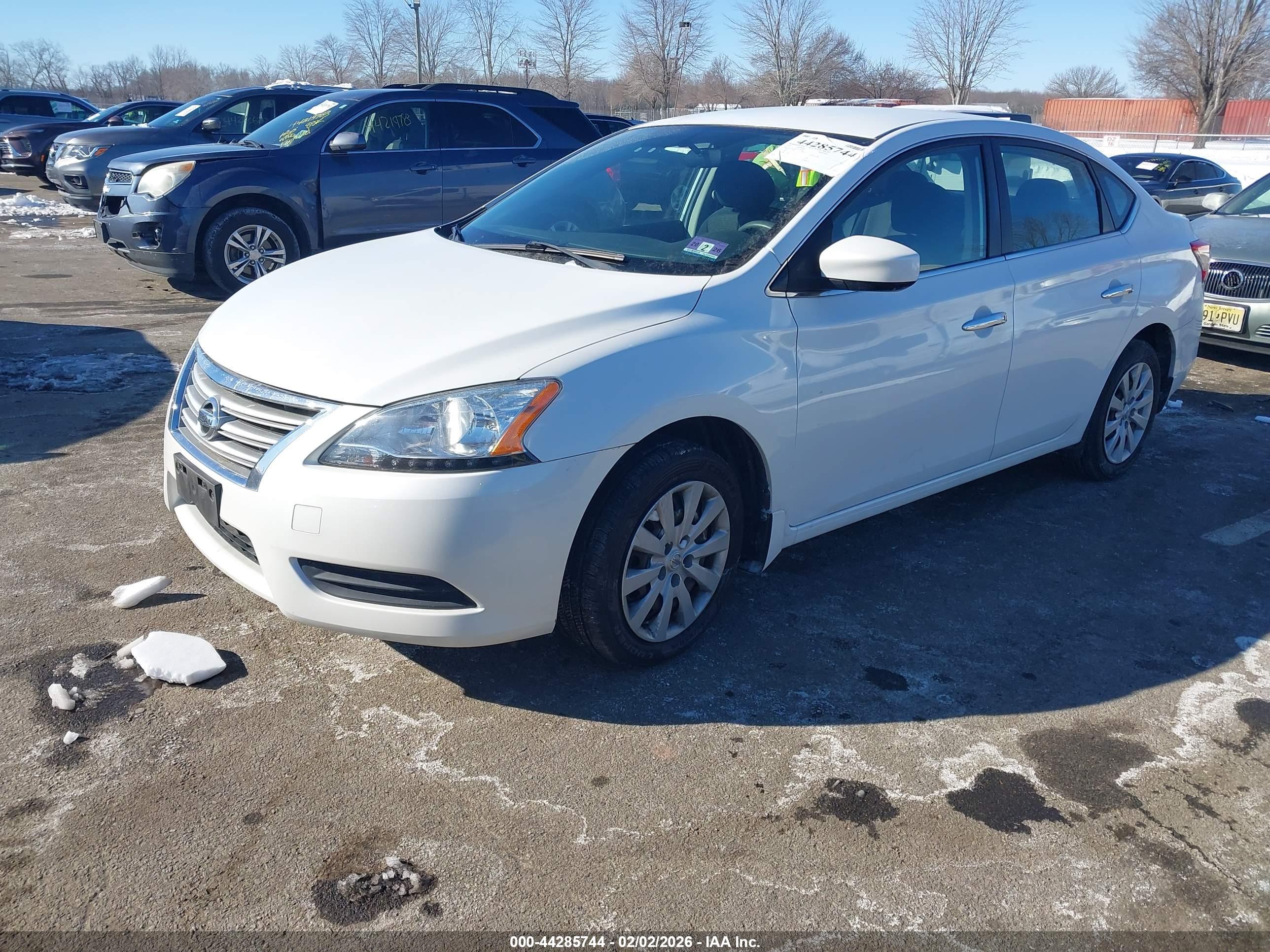 NISSAN SENTRA image 2