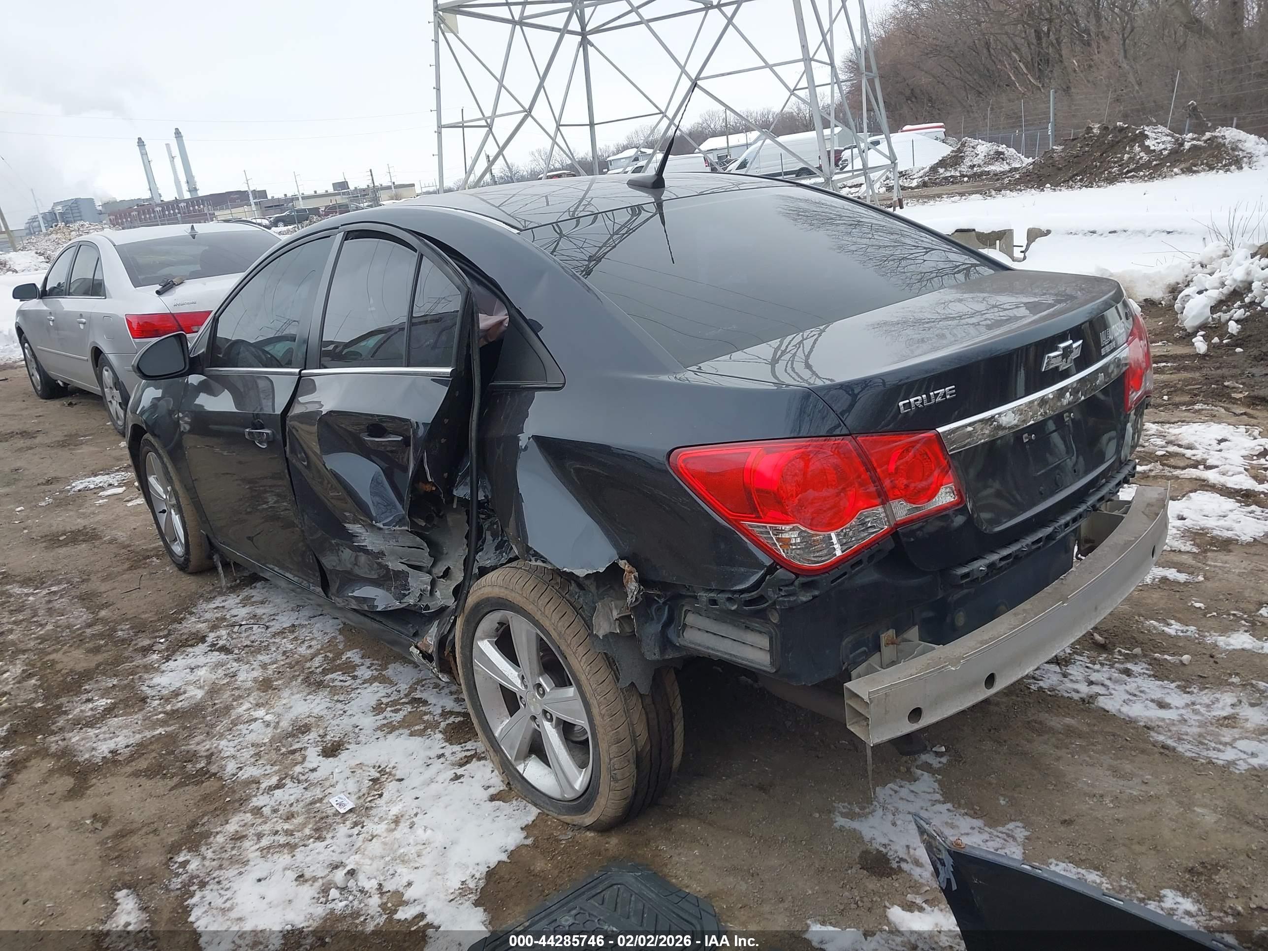 CHEVROLET CRUZE image 3