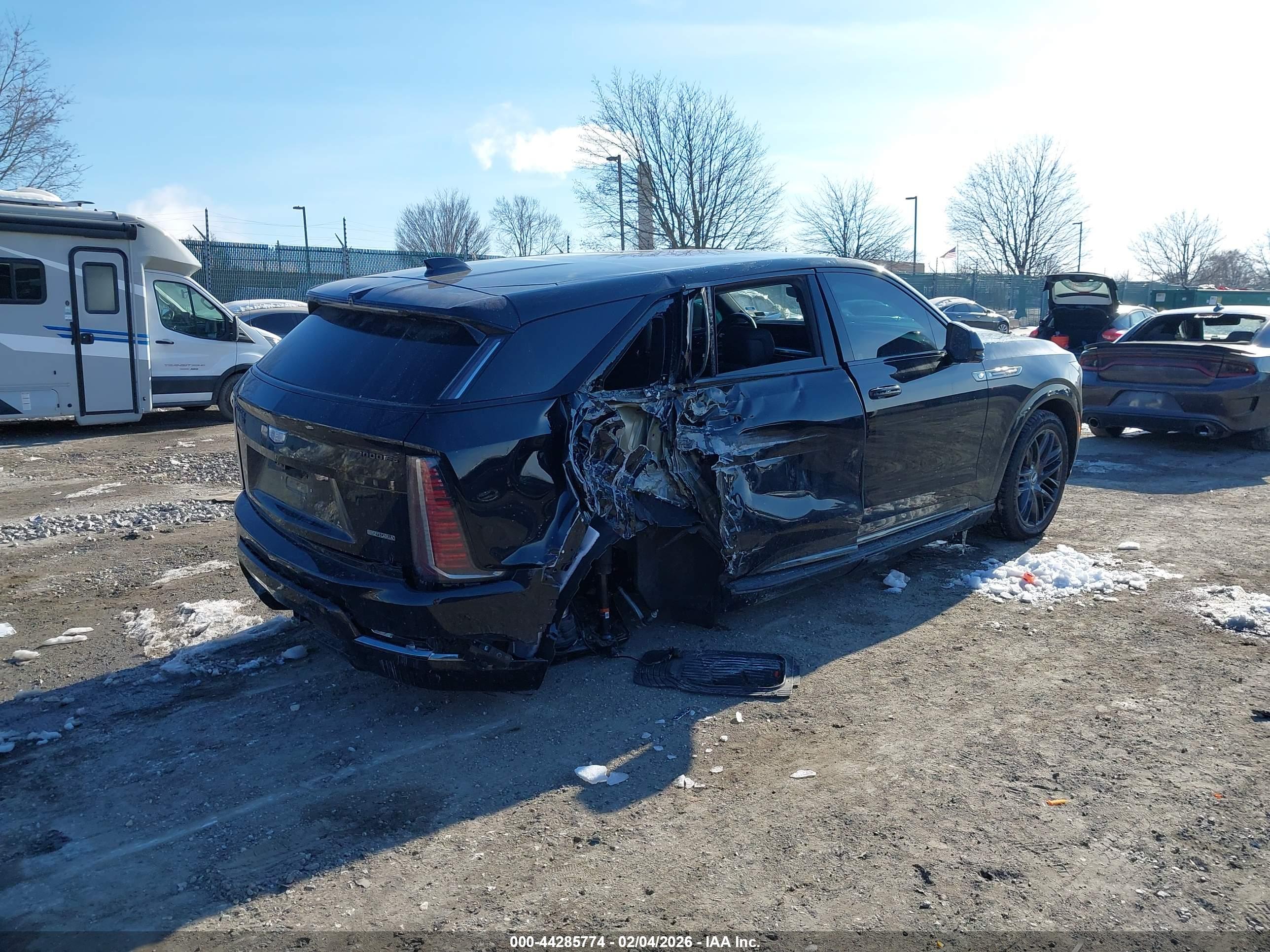CADILLAC ESCALADE image 4