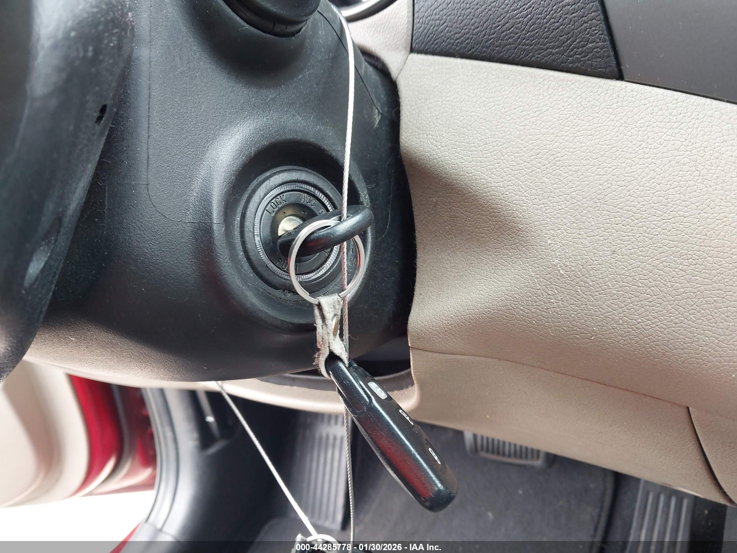 HYUNDAI ELANTRA image 11