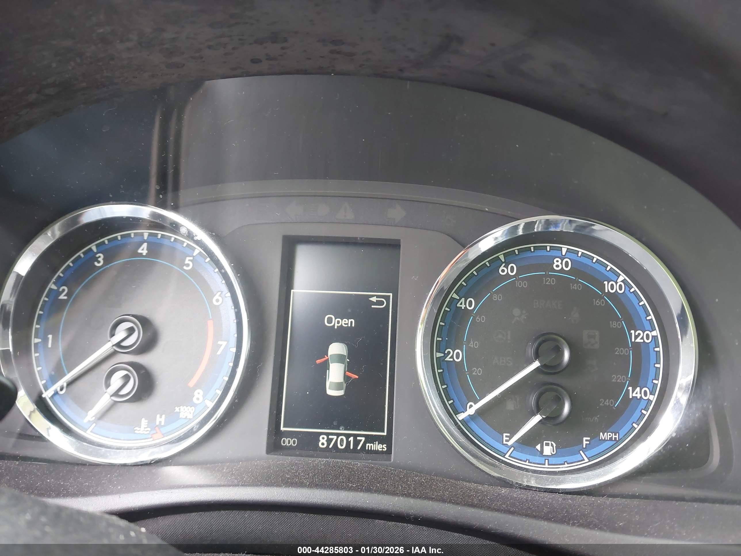 TOYOTA COROLLA image 7