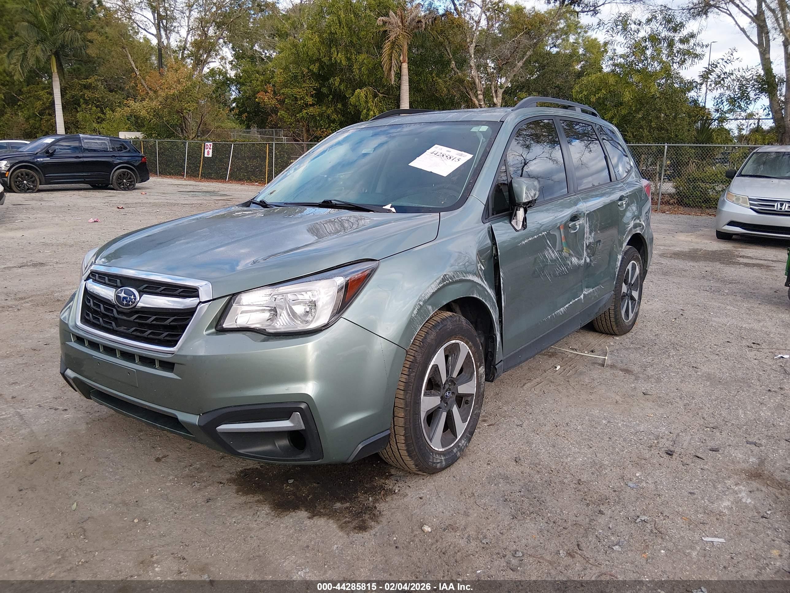 SUBARU FORESTER image 2