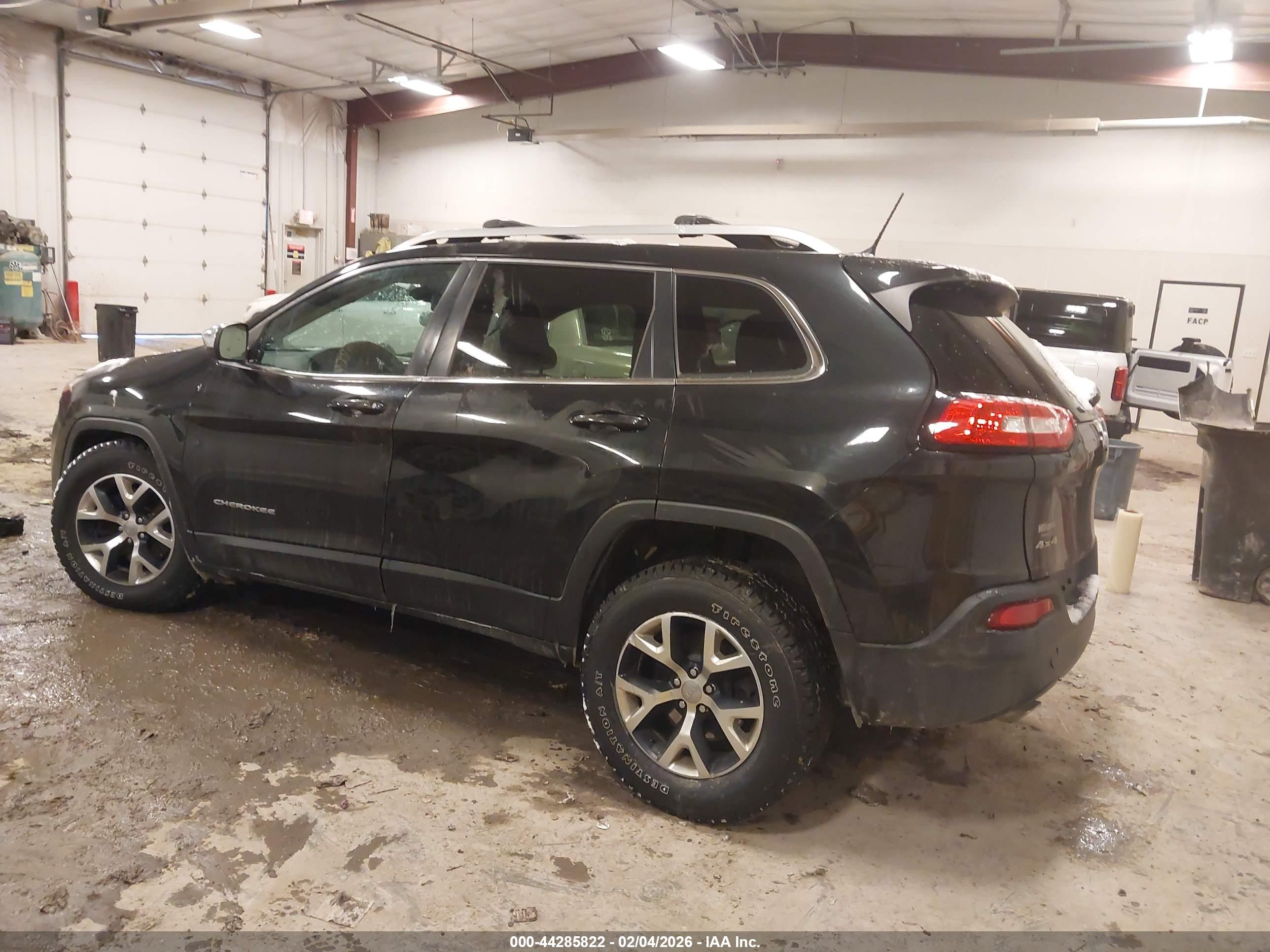 JEEP CHEROKEE image 3