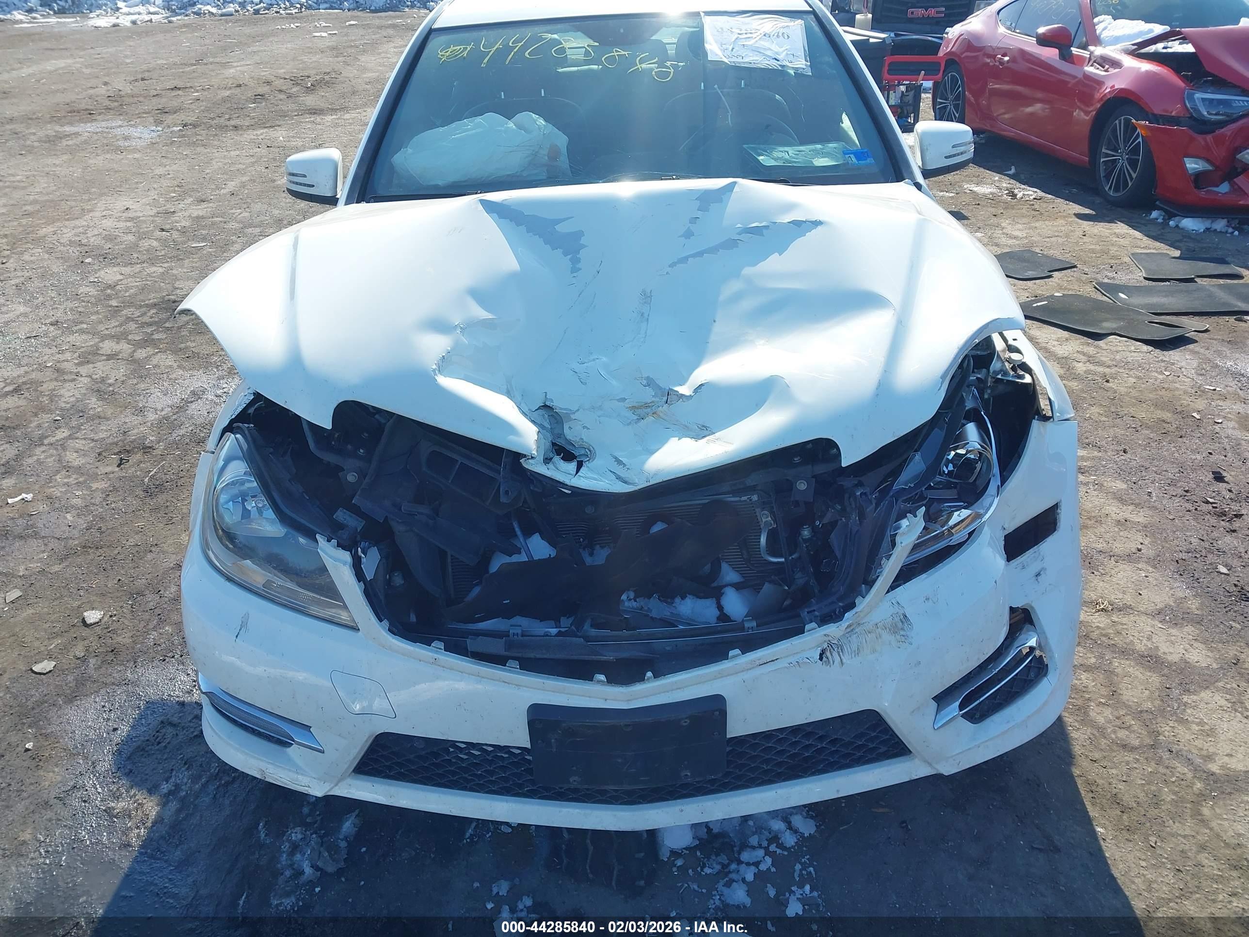 MERCEDES-BENZ C image 6