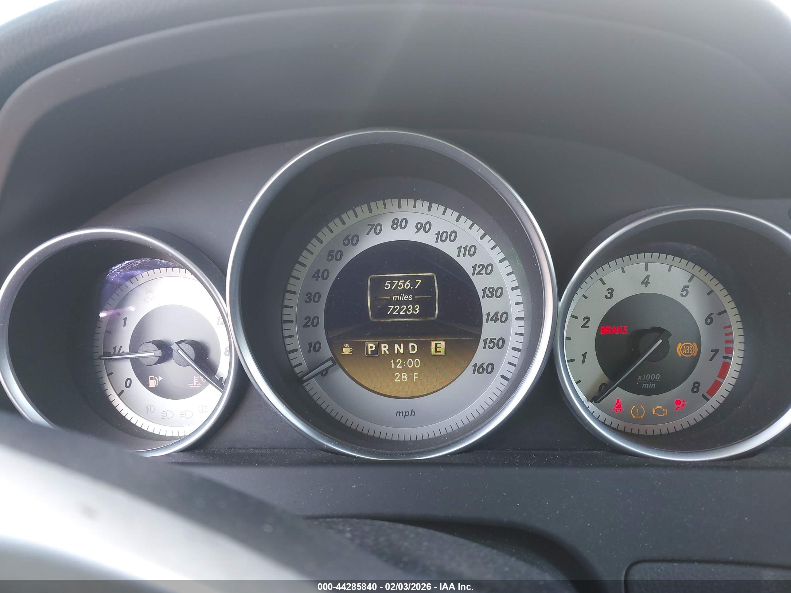 MERCEDES-BENZ C image 7