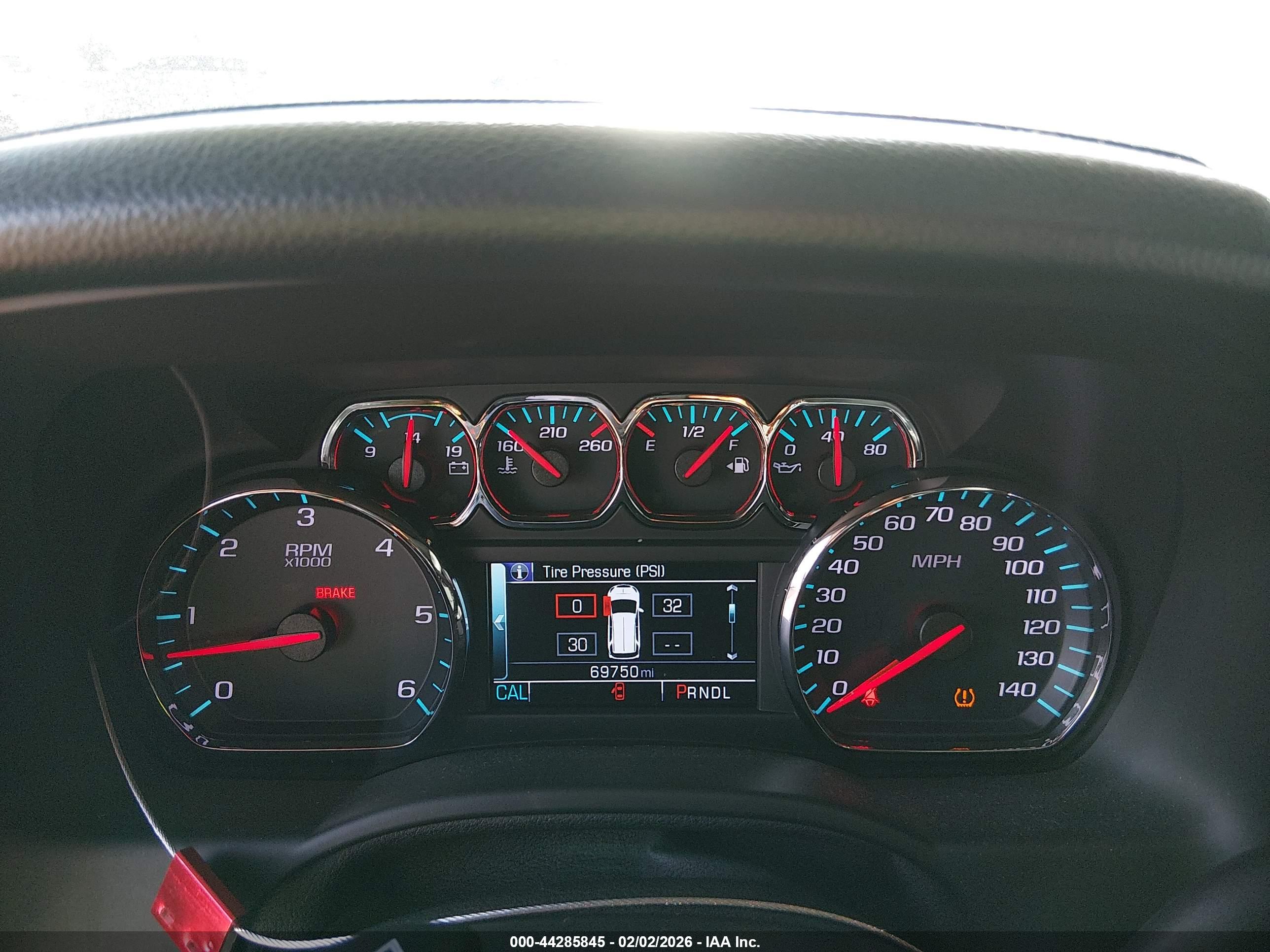 GMC YUKON image 7