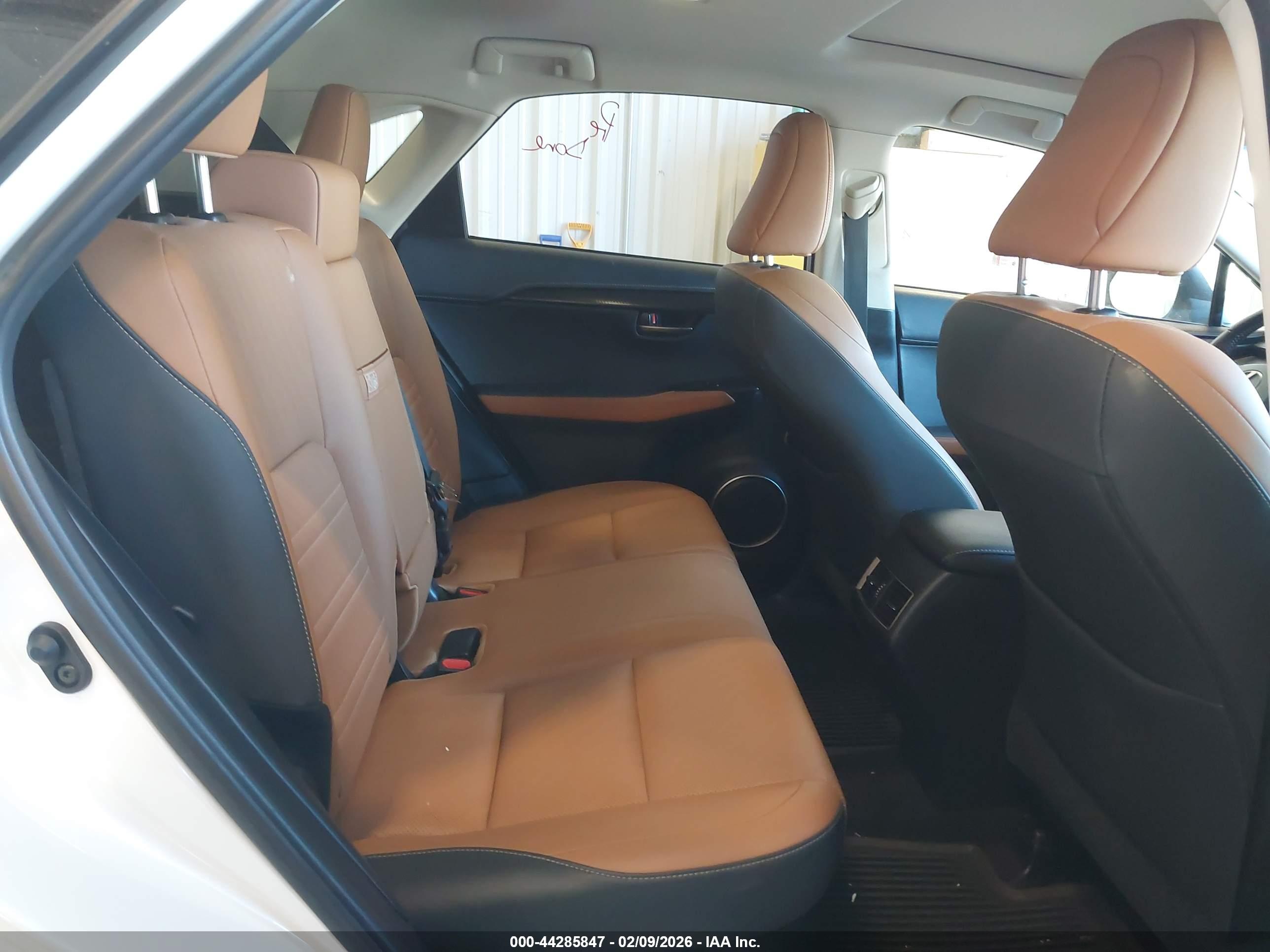 LEXUS NX image 8