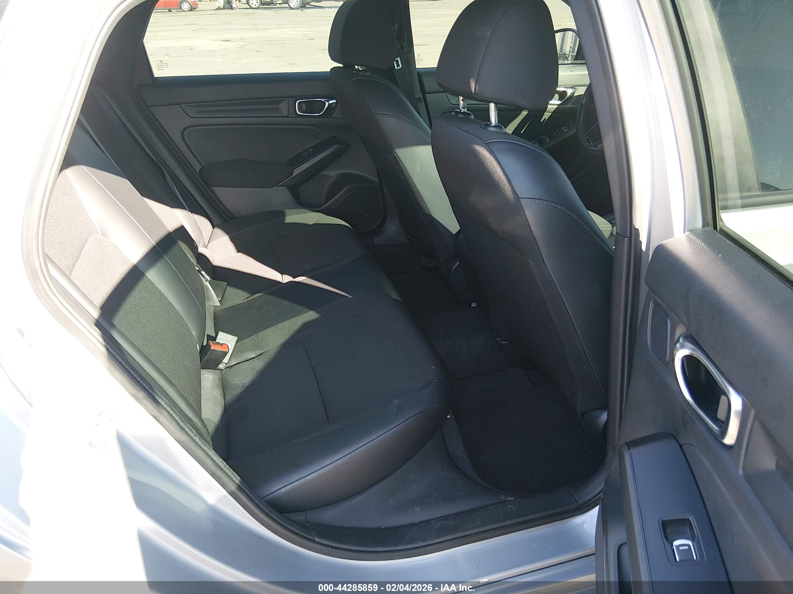 HONDA CIVIC image 8