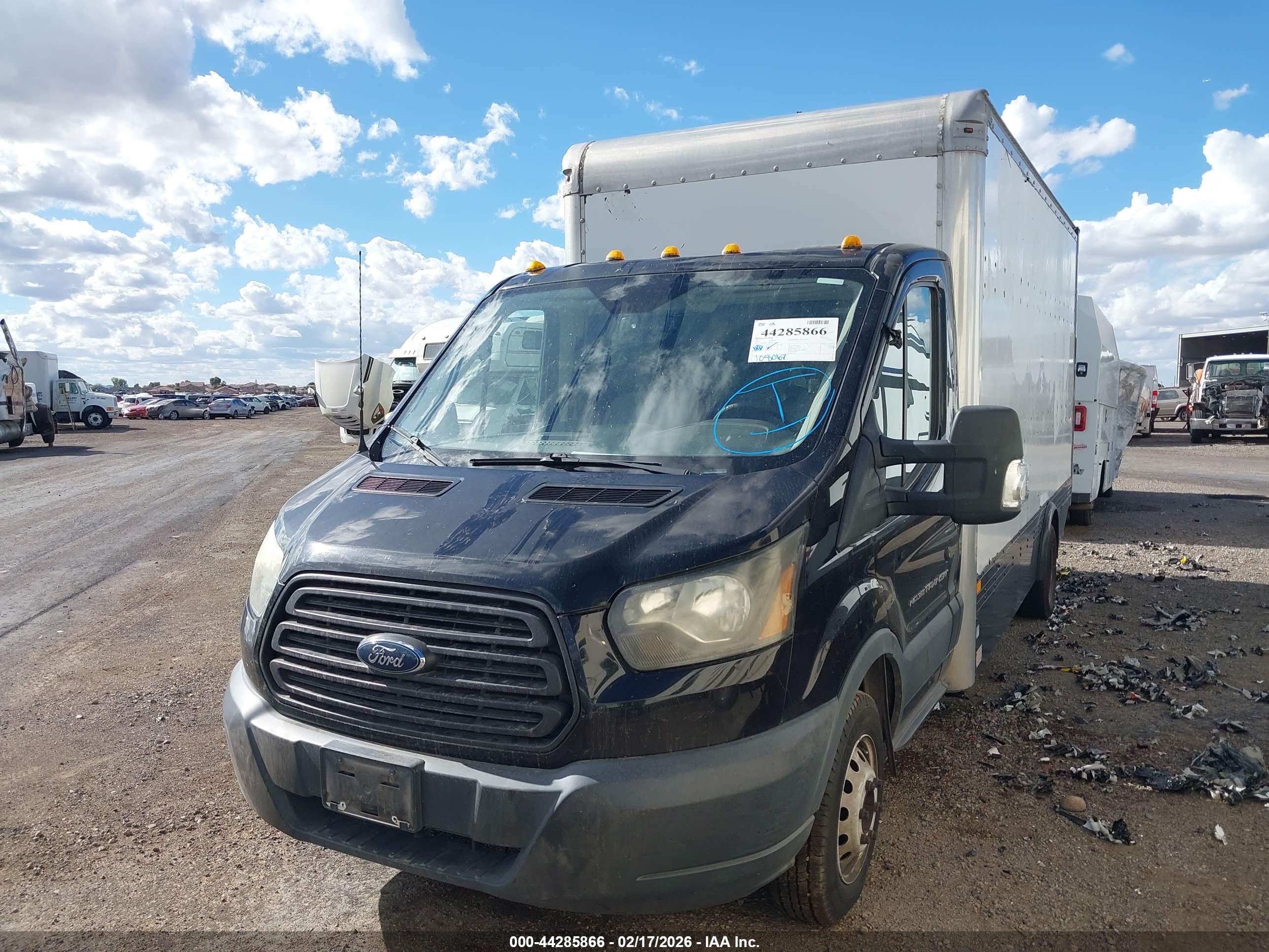 FORD TRANSIT-350 image 2