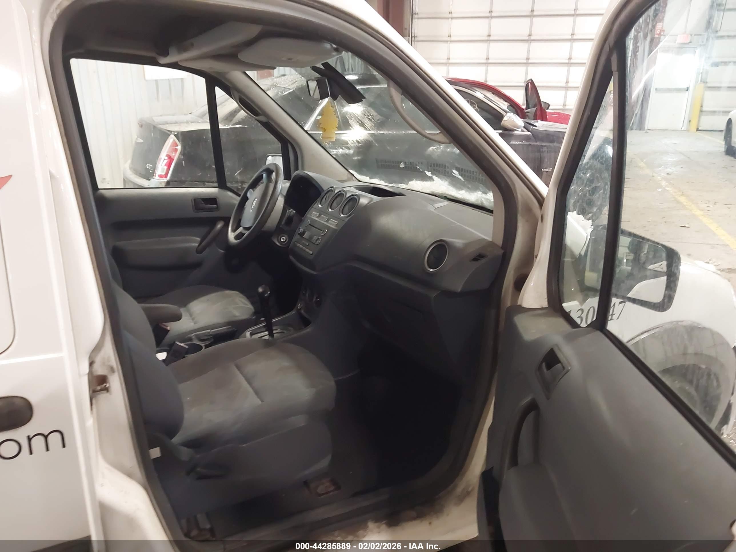 FORD TRANSIT image 5