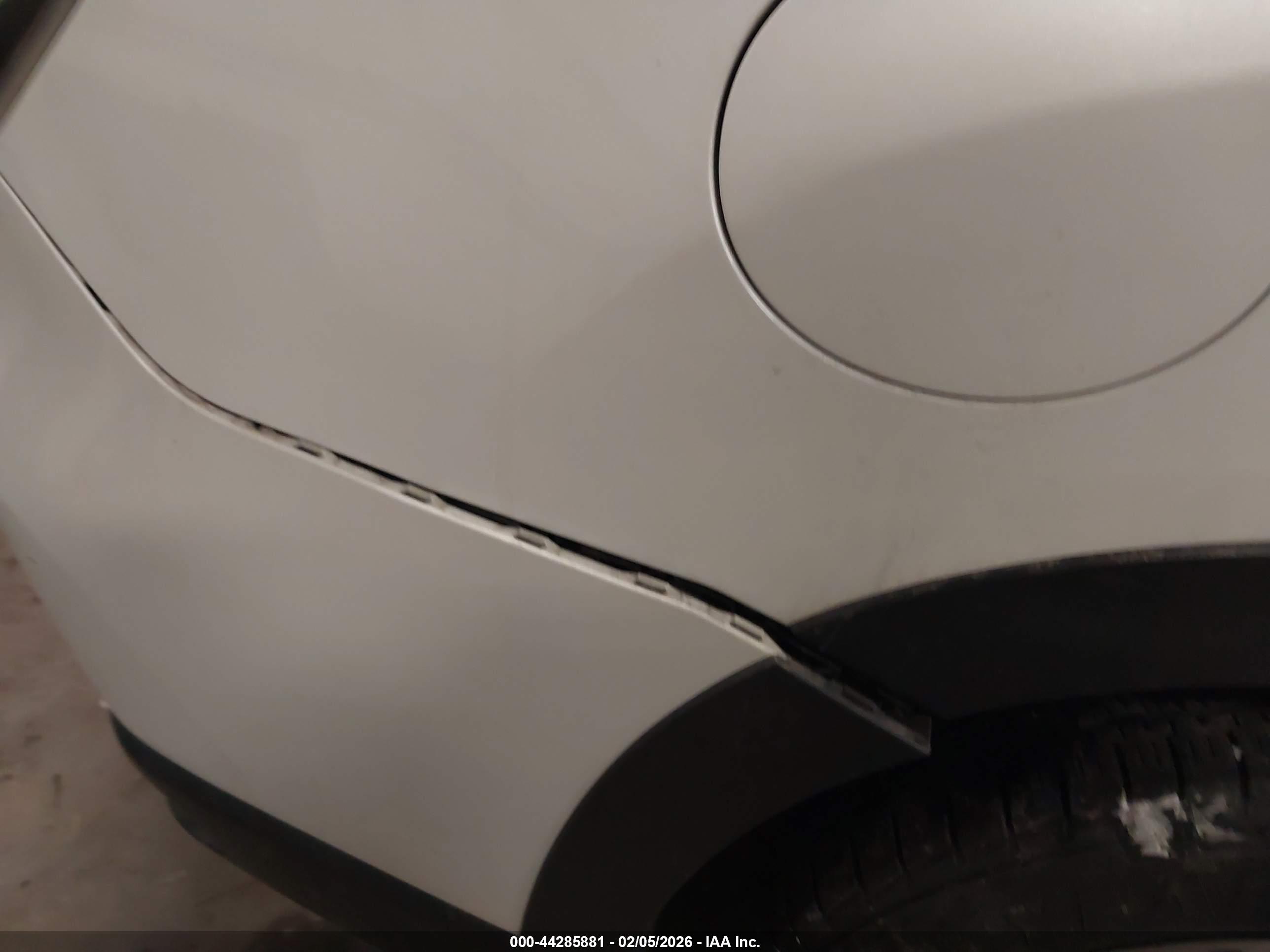SUBARU FORESTER image 6