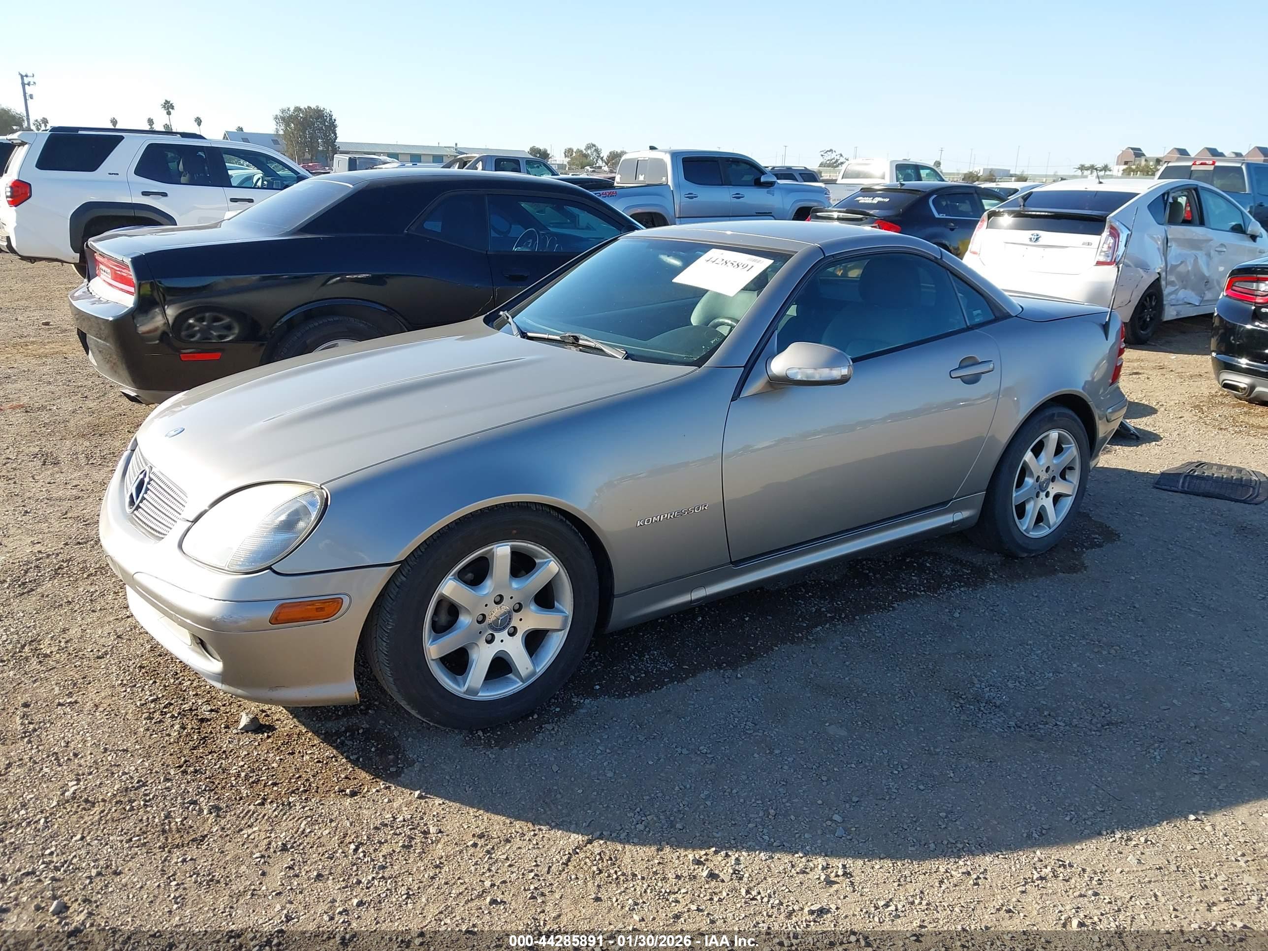 MERCEDES-BENZ SLK image 2