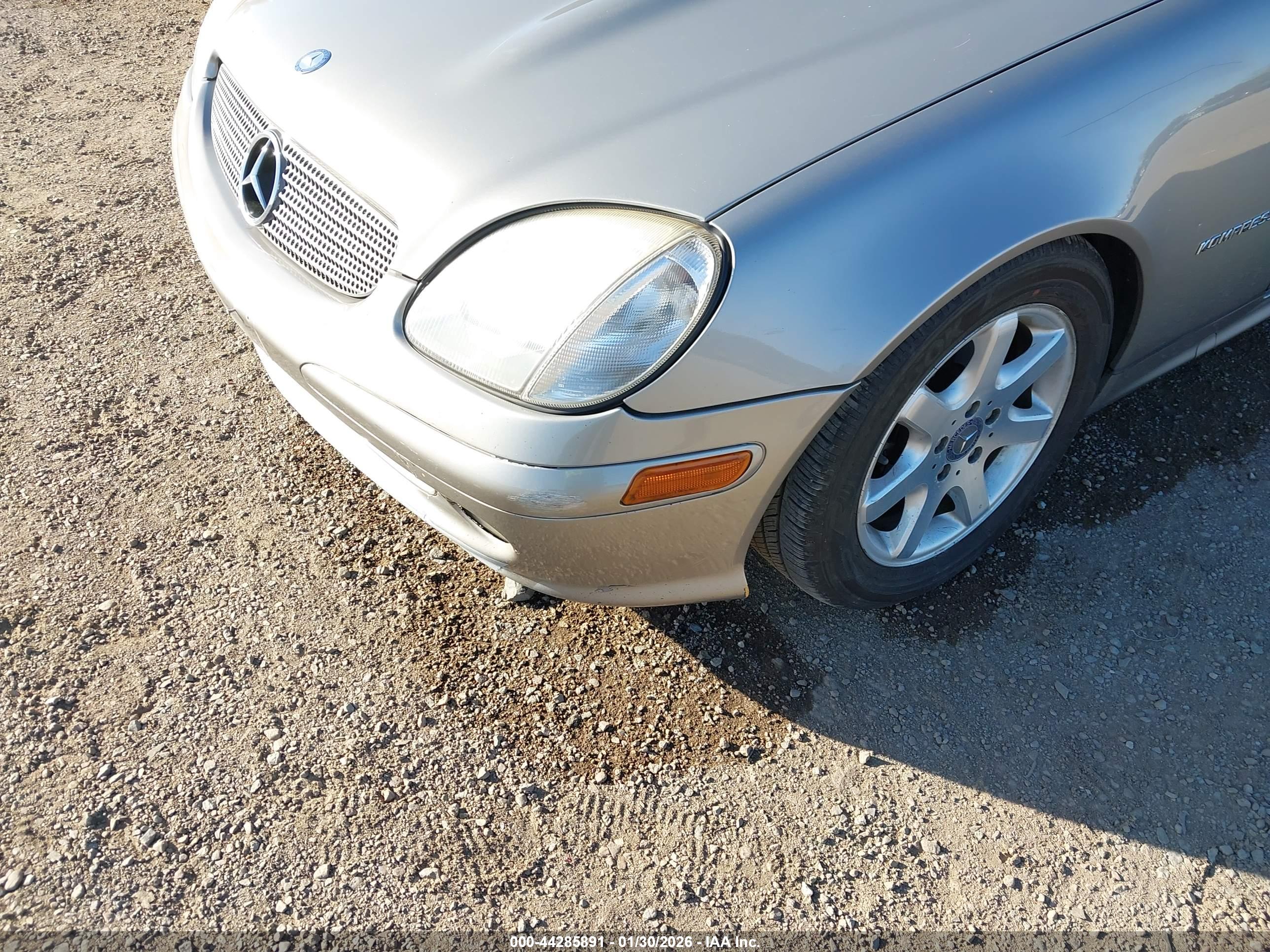 MERCEDES-BENZ SLK image 6