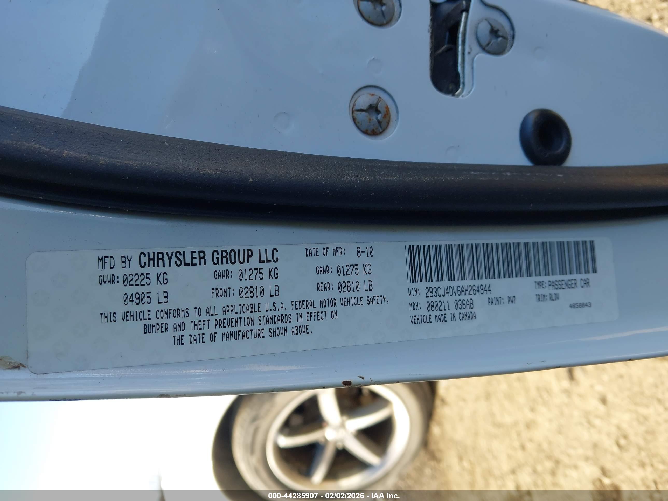 DODGE CHALLENGER image 9