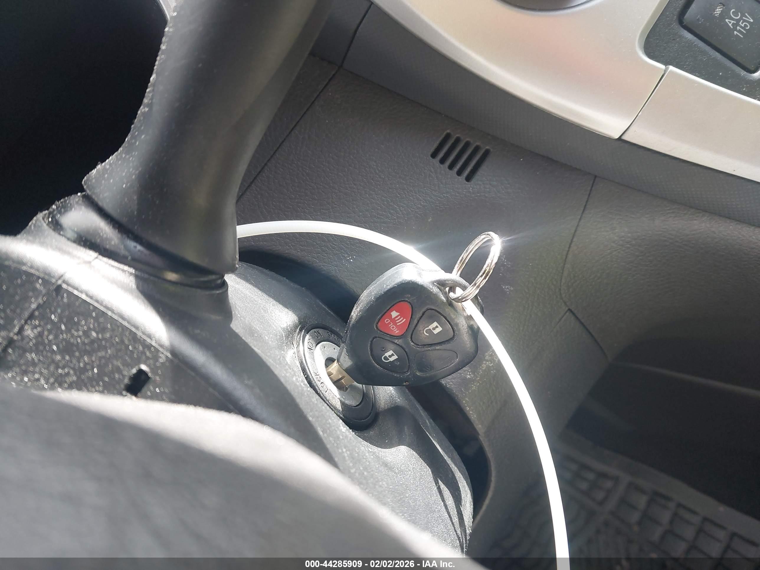TOYOTA MATRIX image 11