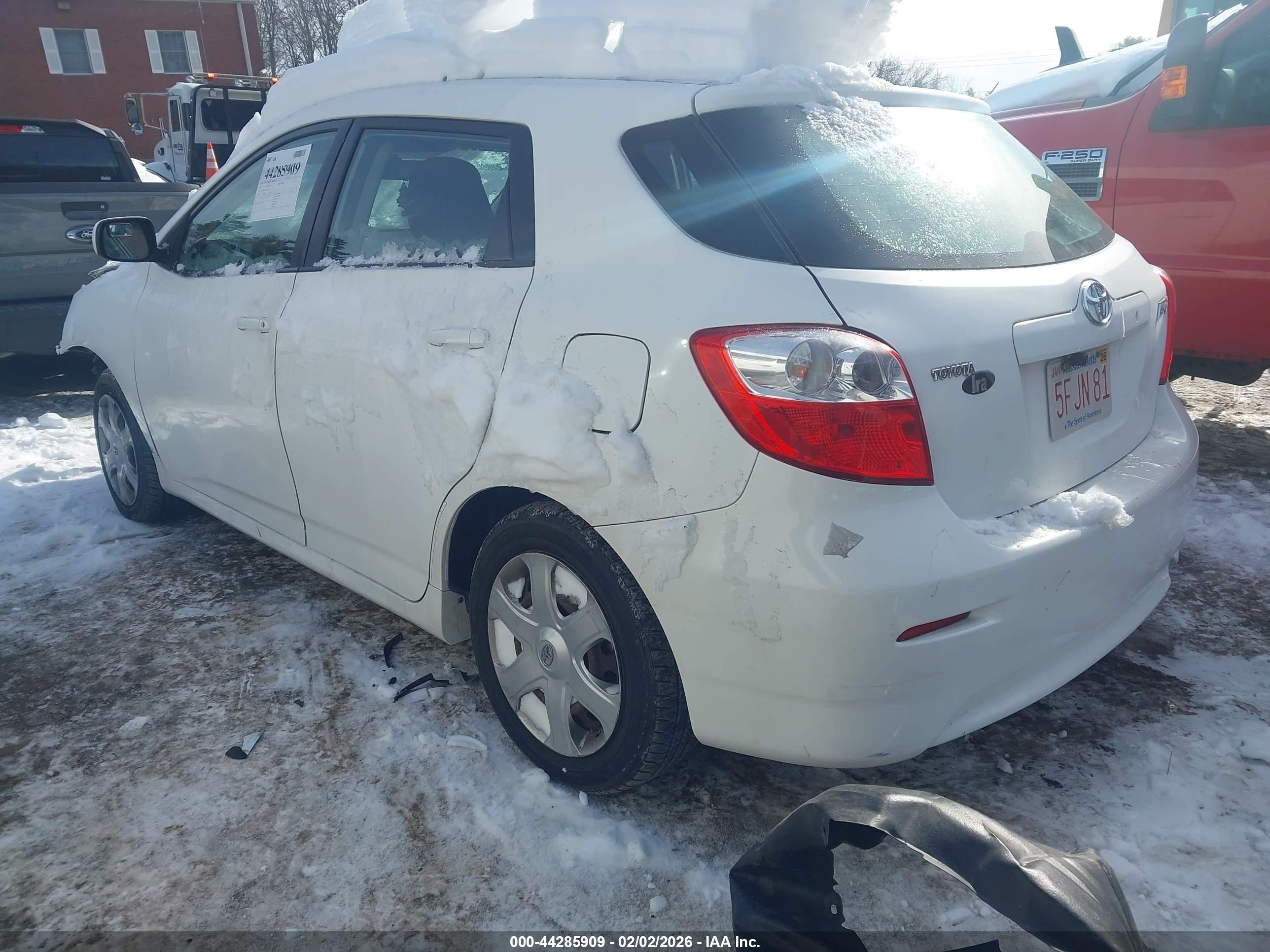 TOYOTA MATRIX image 3