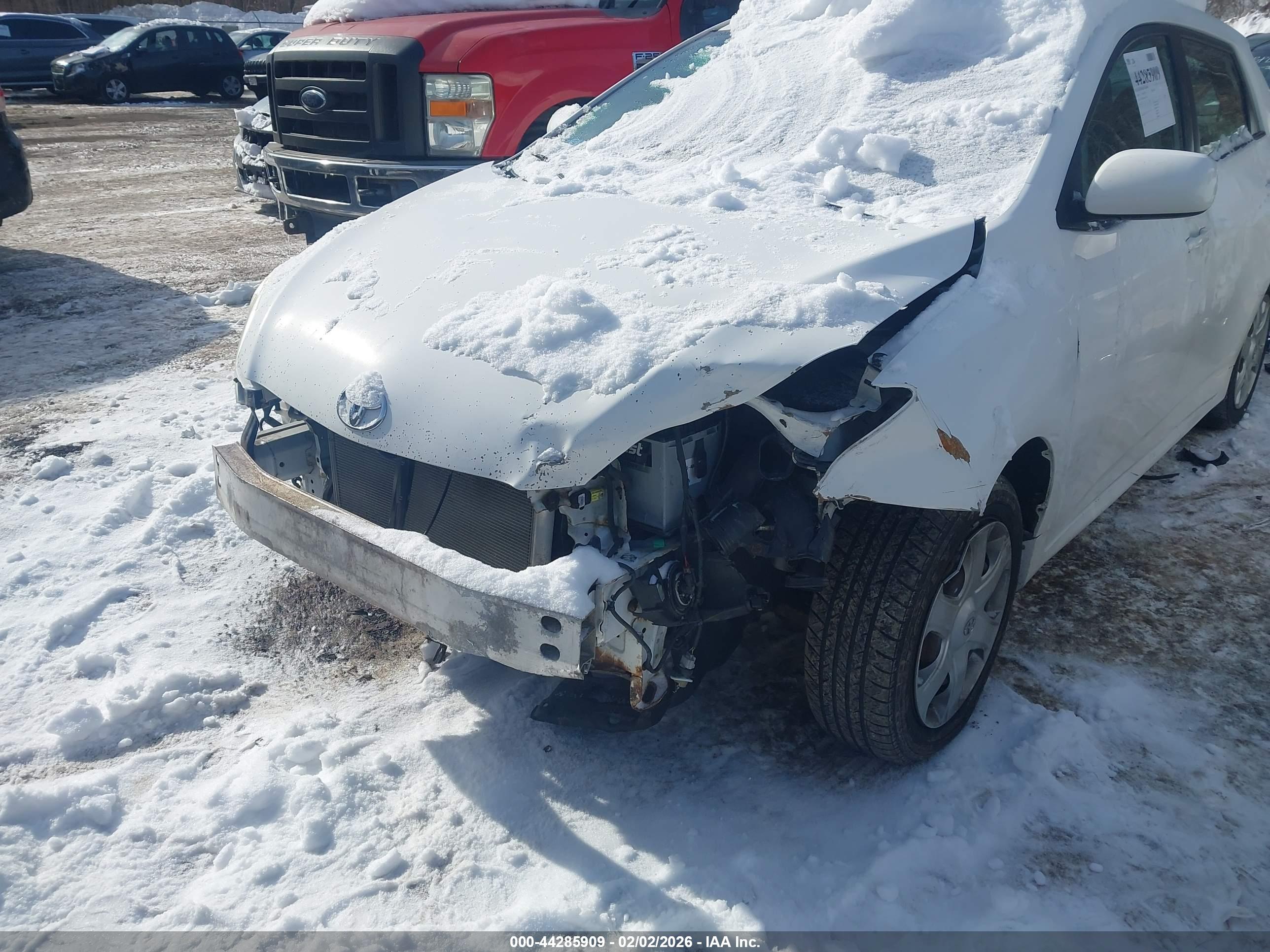 TOYOTA MATRIX image 6