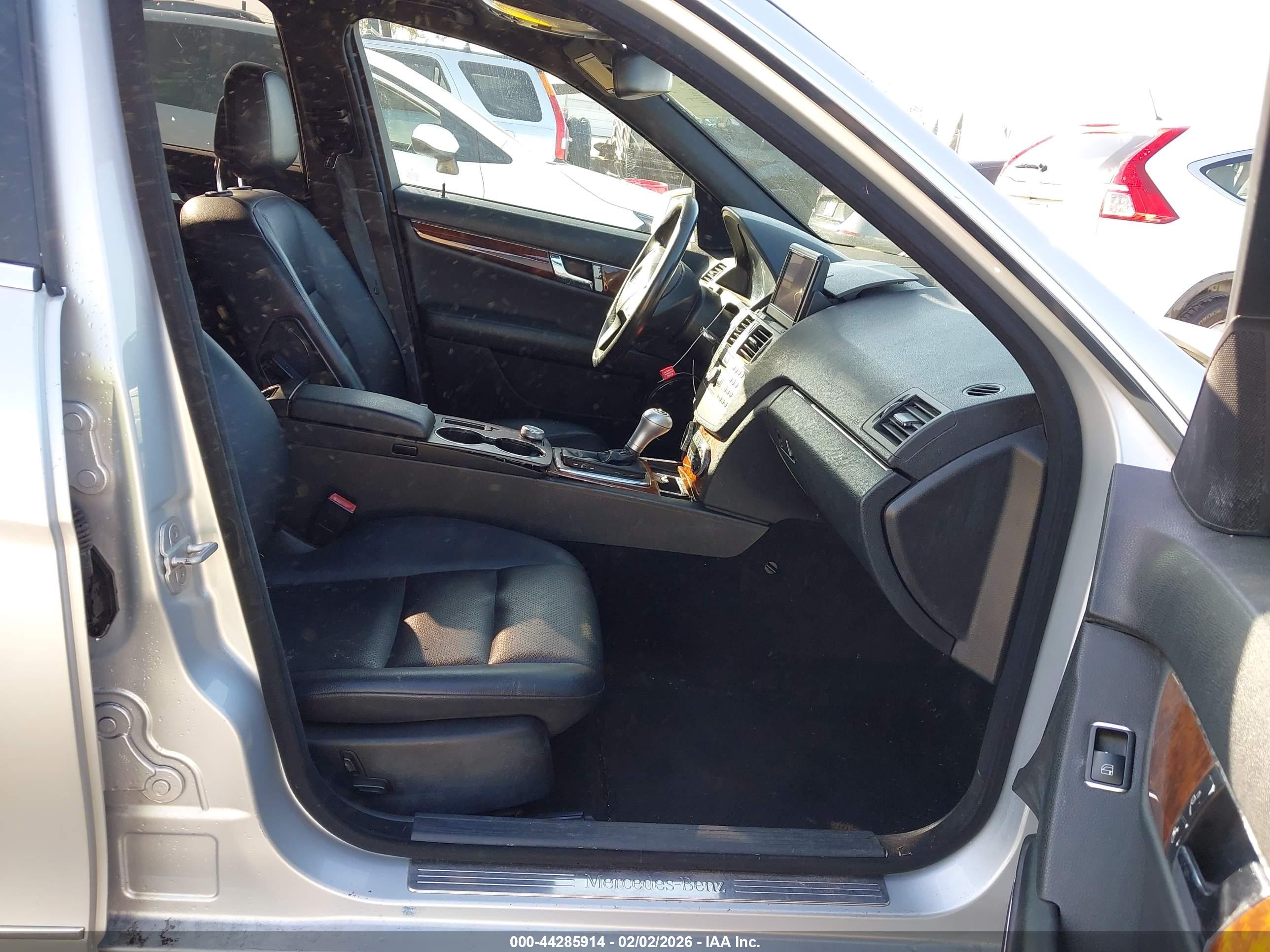MERCEDES-BENZ C image 5