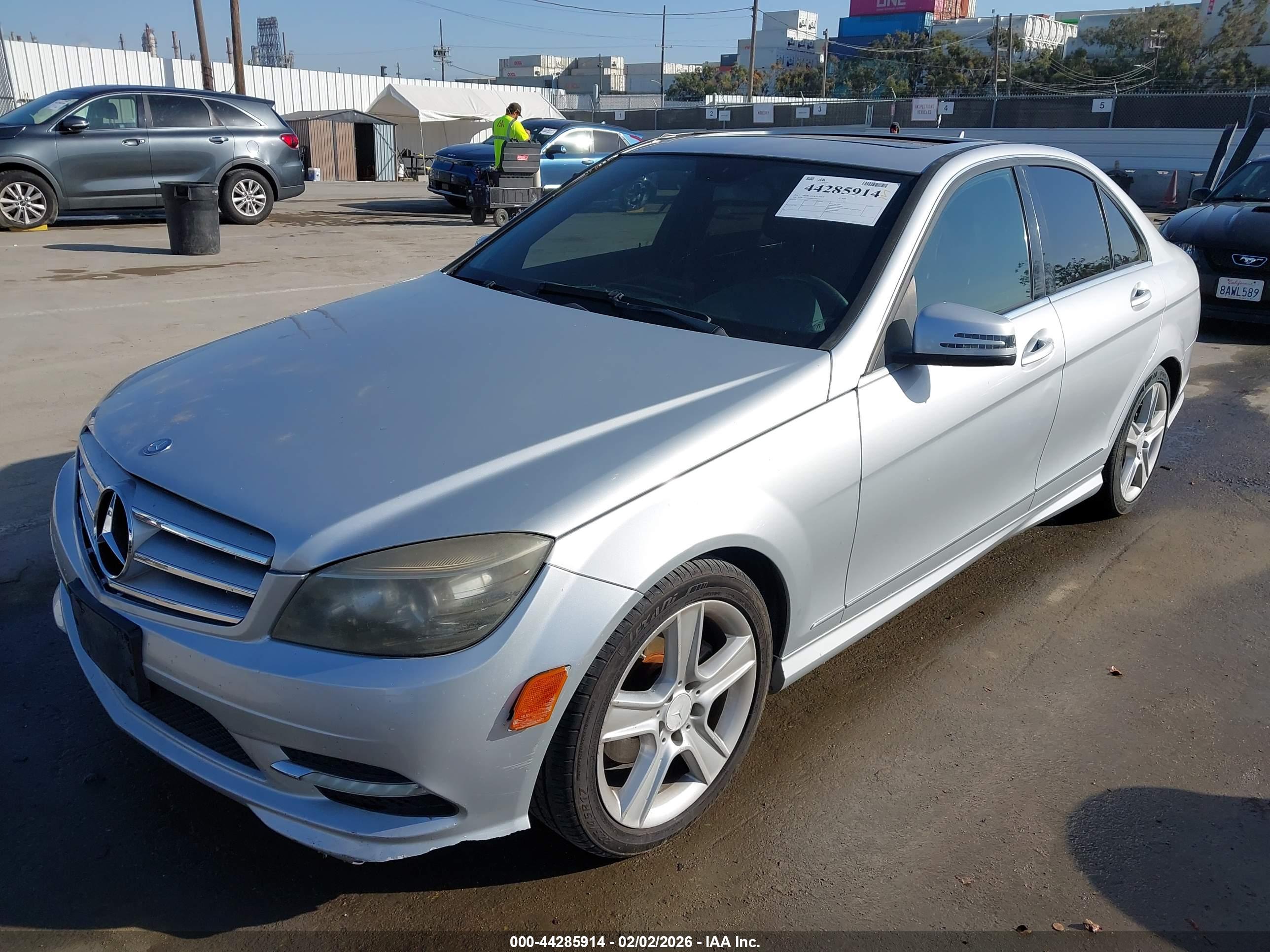 MERCEDES-BENZ C image 6
