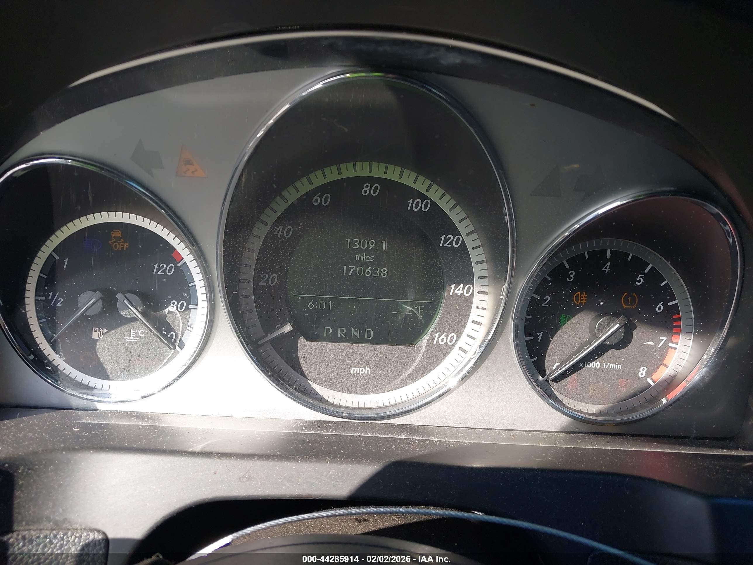 MERCEDES-BENZ C image 7