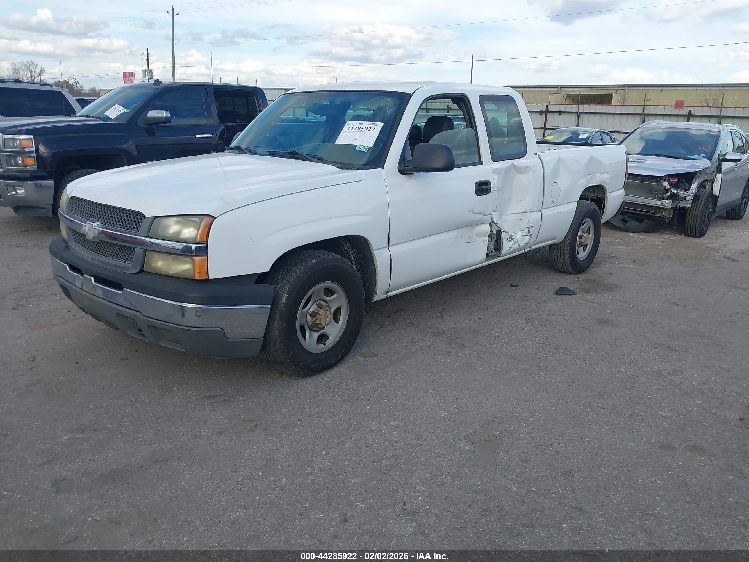 CHEVROLET SILVERADO image 2