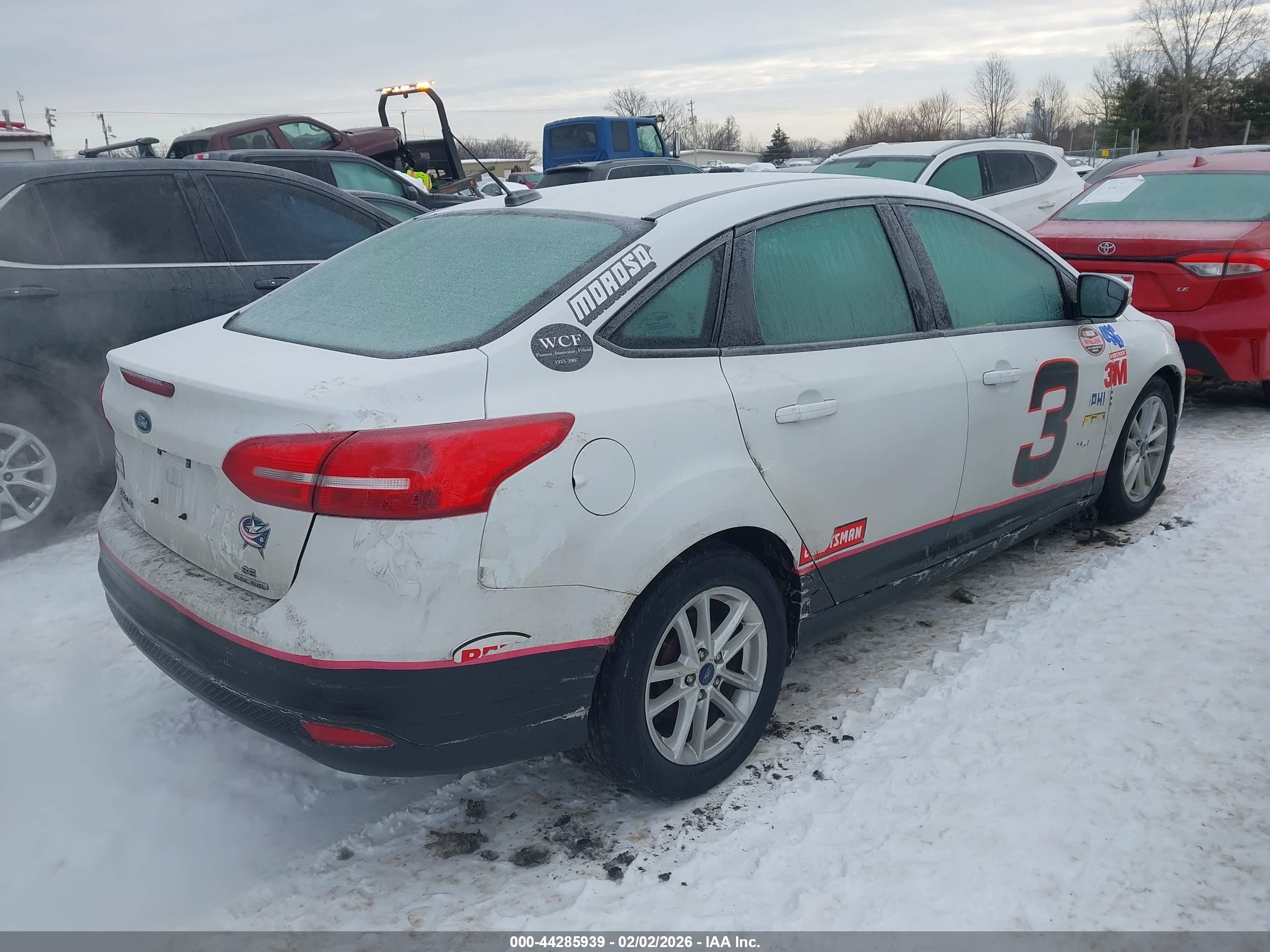 FORD FOCUS image 4