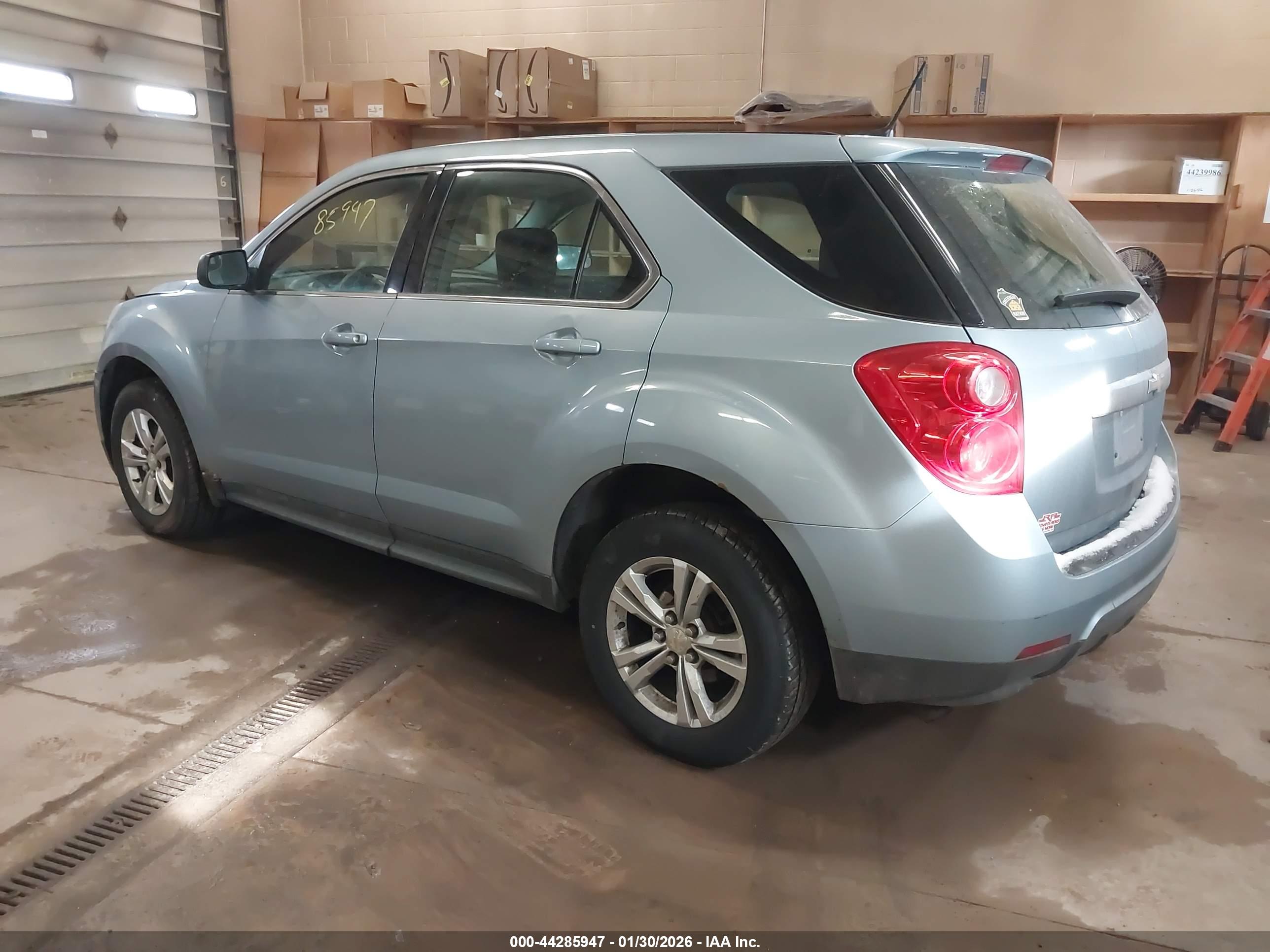 CHEVROLET EQUINOX image 3