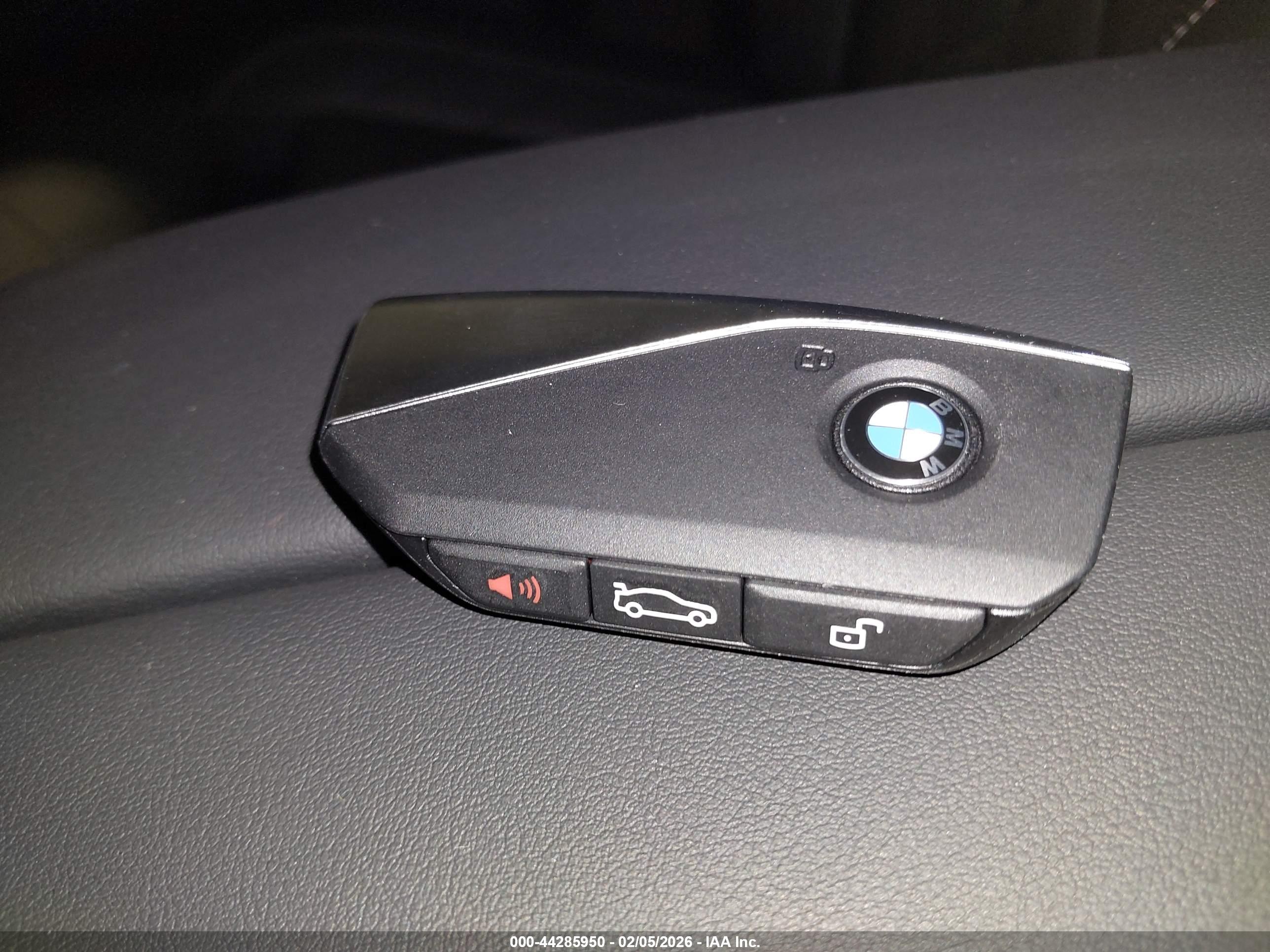 BMW X6 image 11