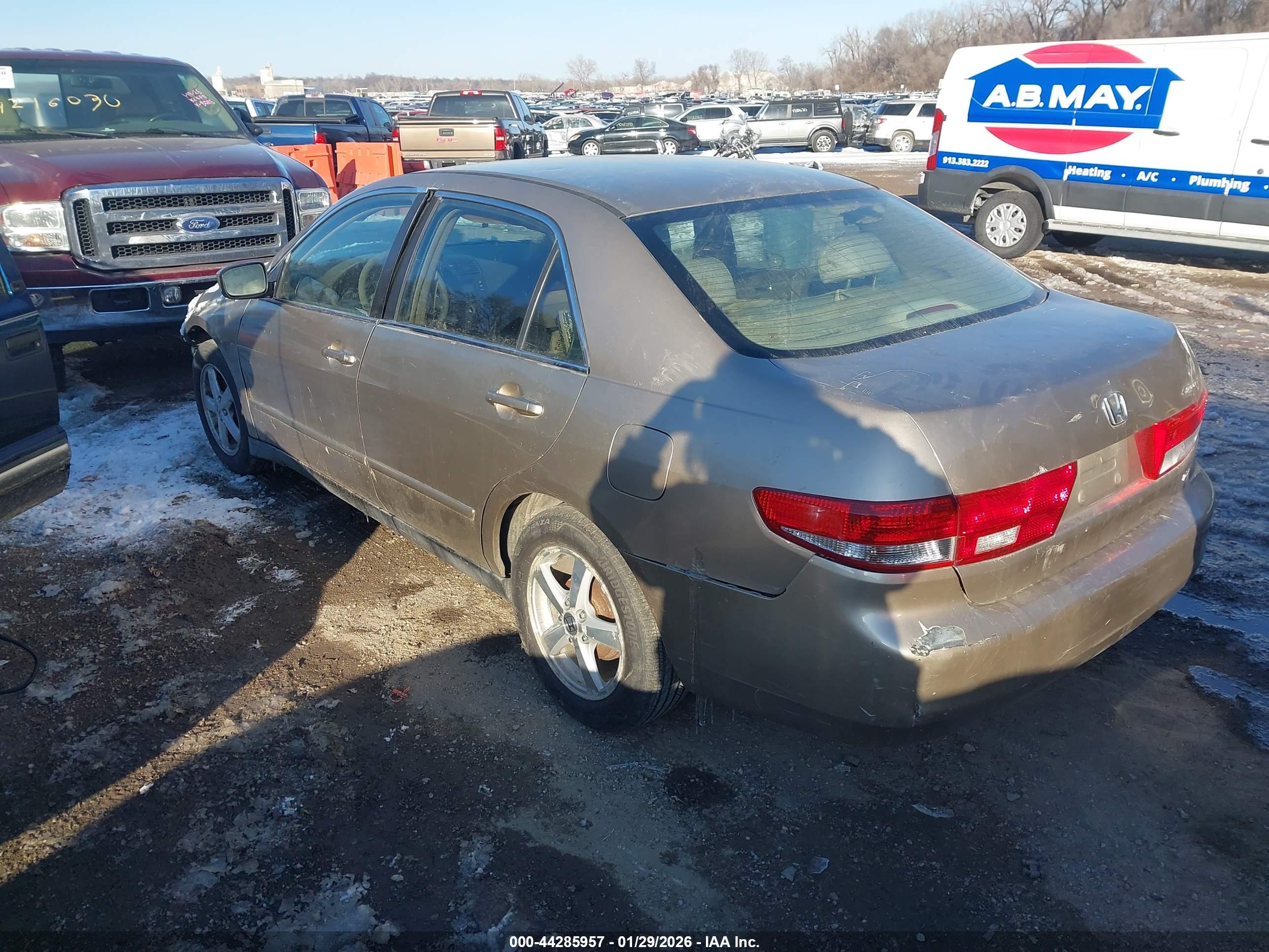 HONDA ACCORD image 3