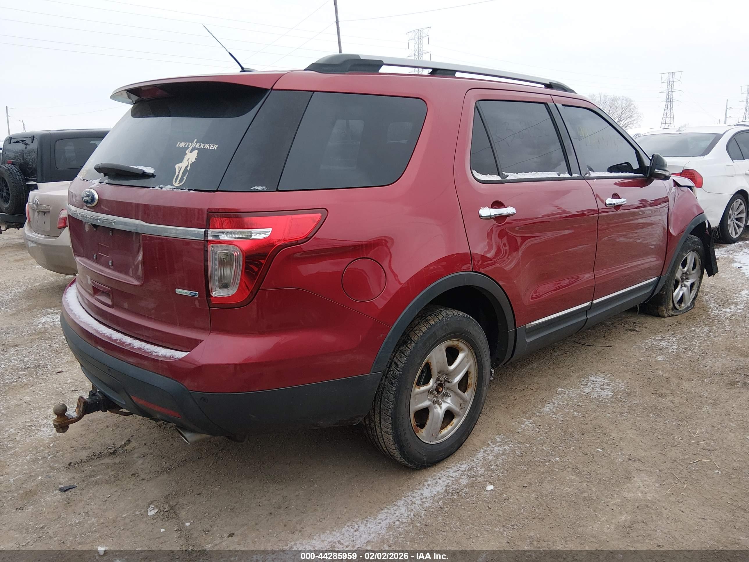 FORD EXPLORER image 4