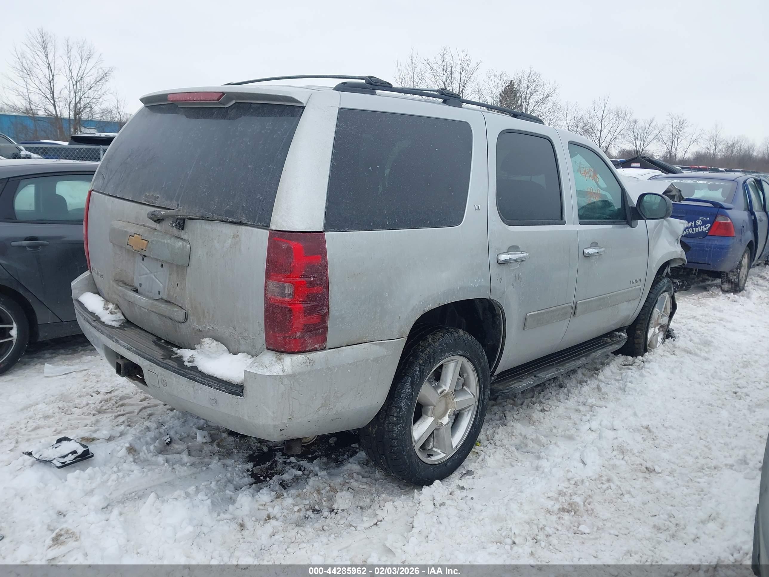 CHEVROLET TAHOE image 4
