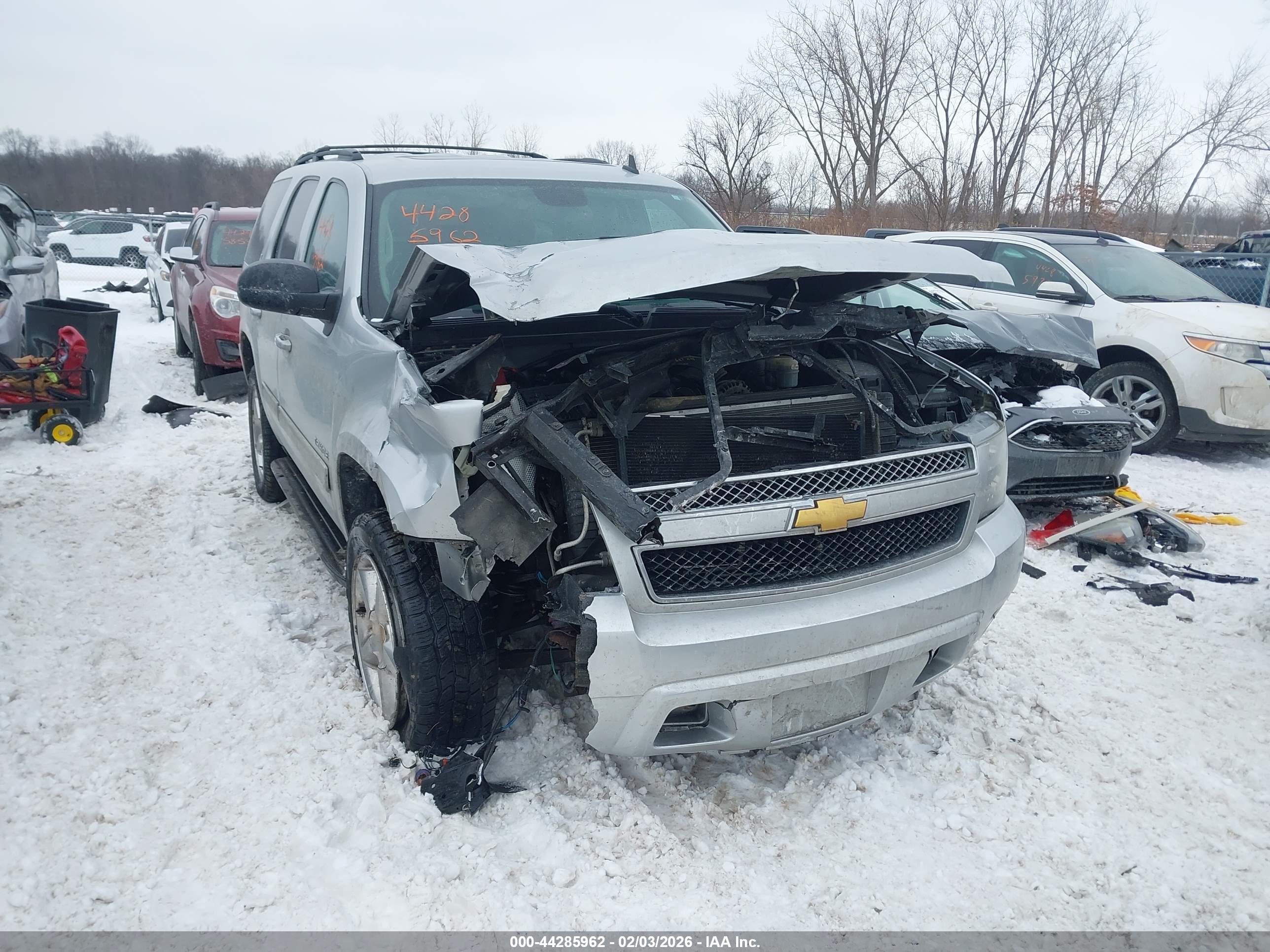 CHEVROLET TAHOE image 6