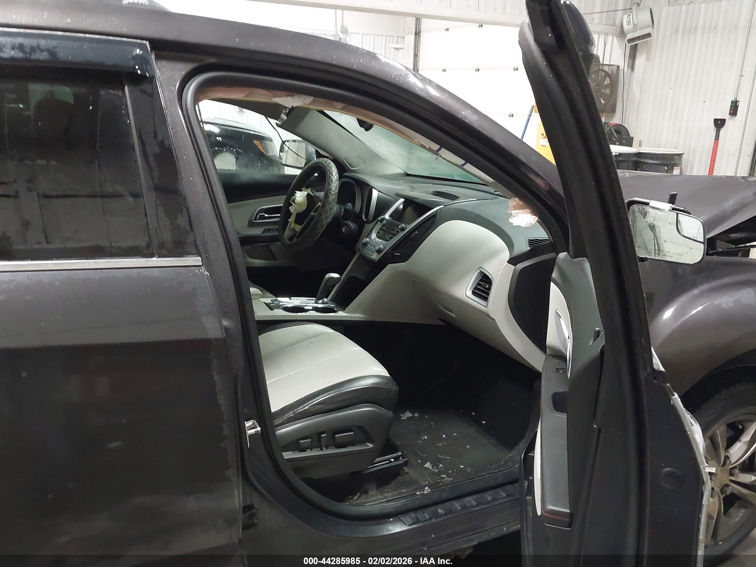 CHEVROLET EQUINOX image 5