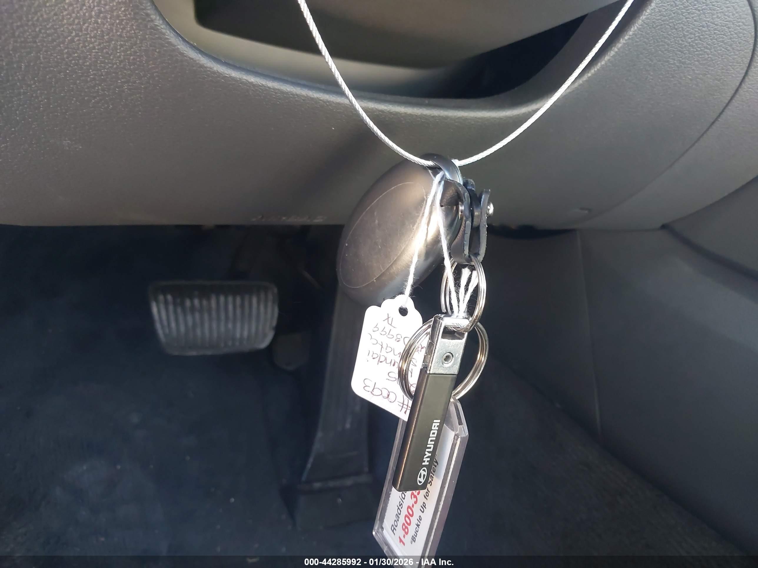 HYUNDAI SONATA image 11
