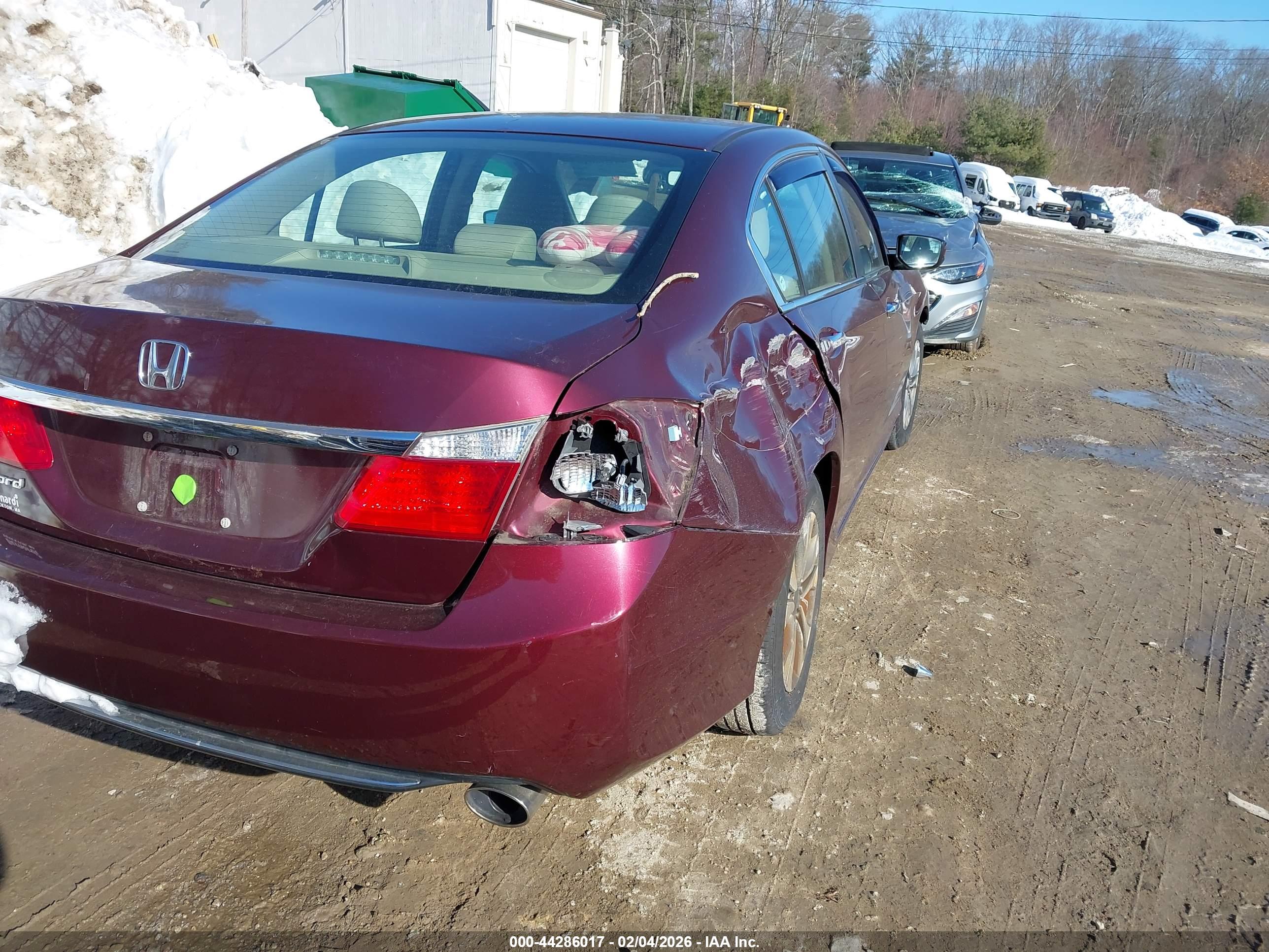 HONDA ACCORD image 4