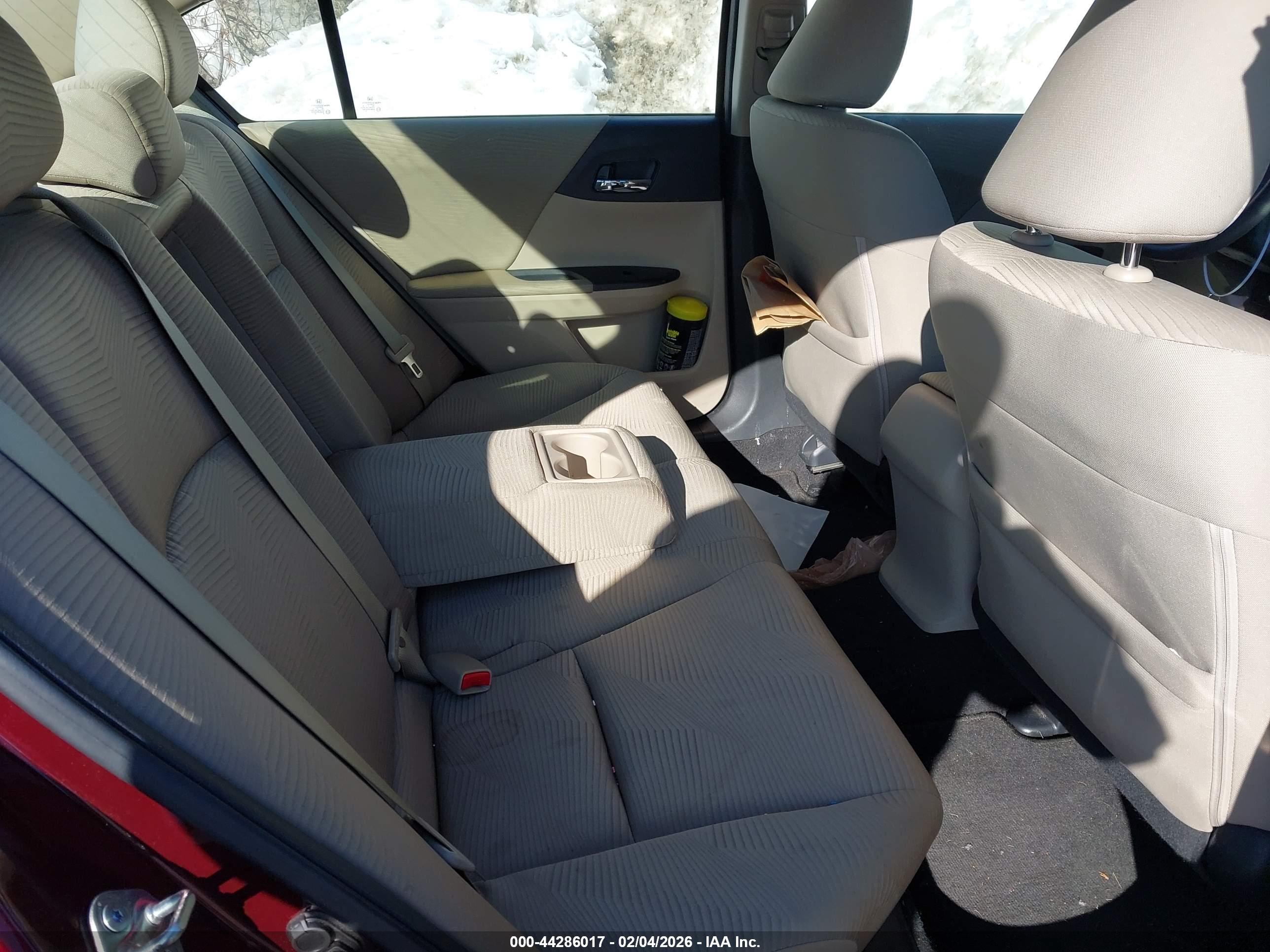 HONDA ACCORD image 8
