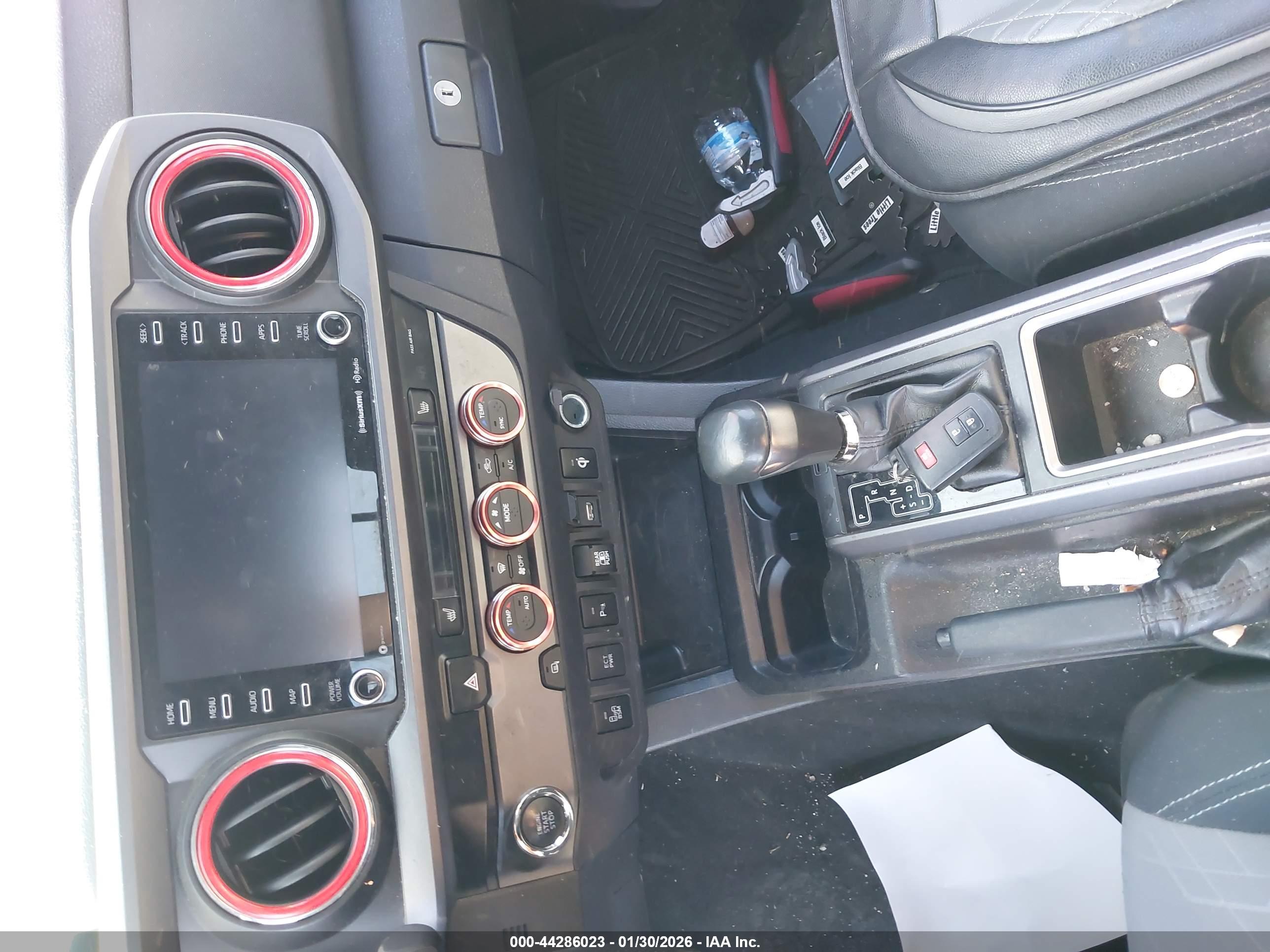 TOYOTA TACOMA image 11