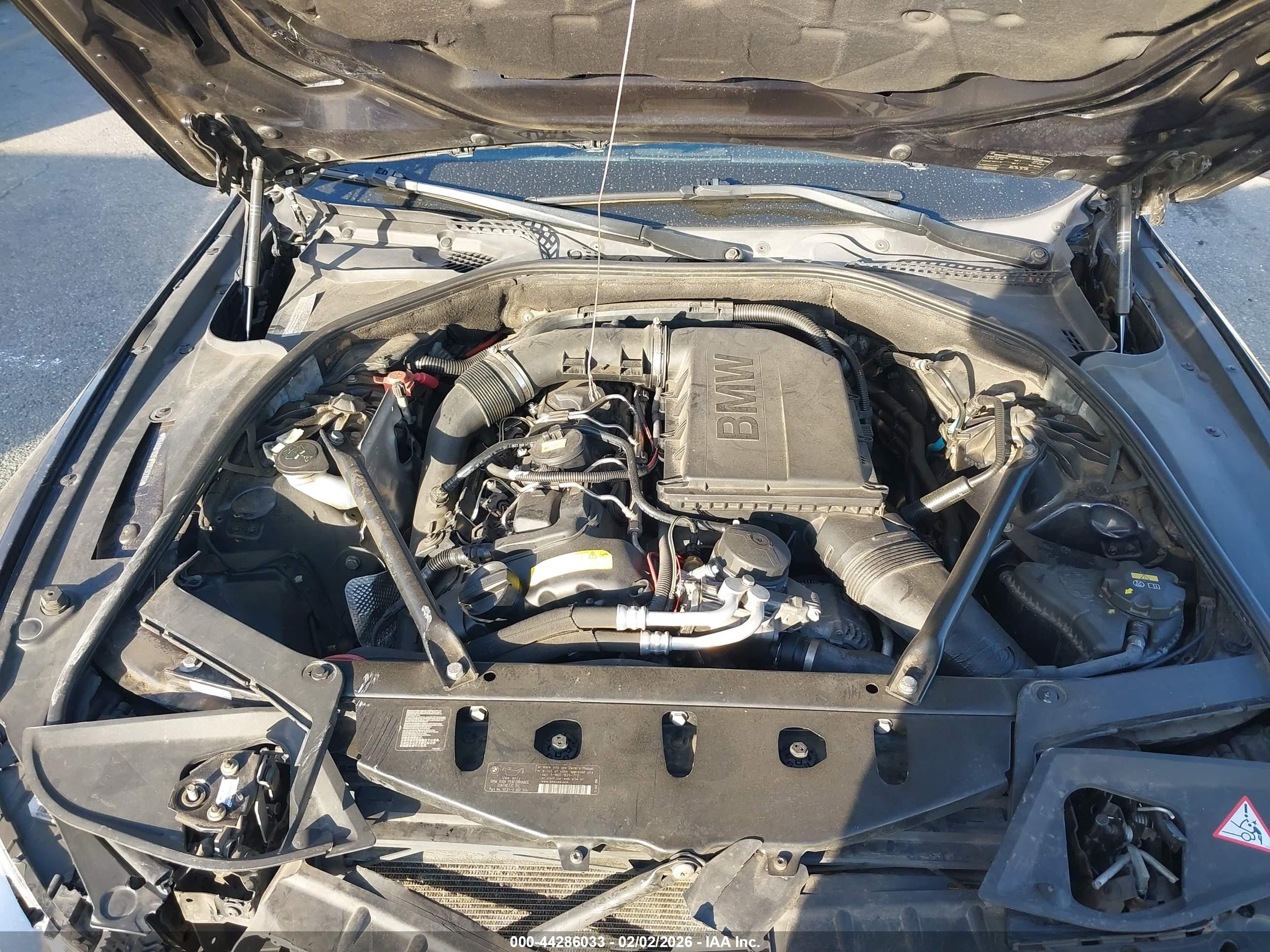 BMW 535I image 10