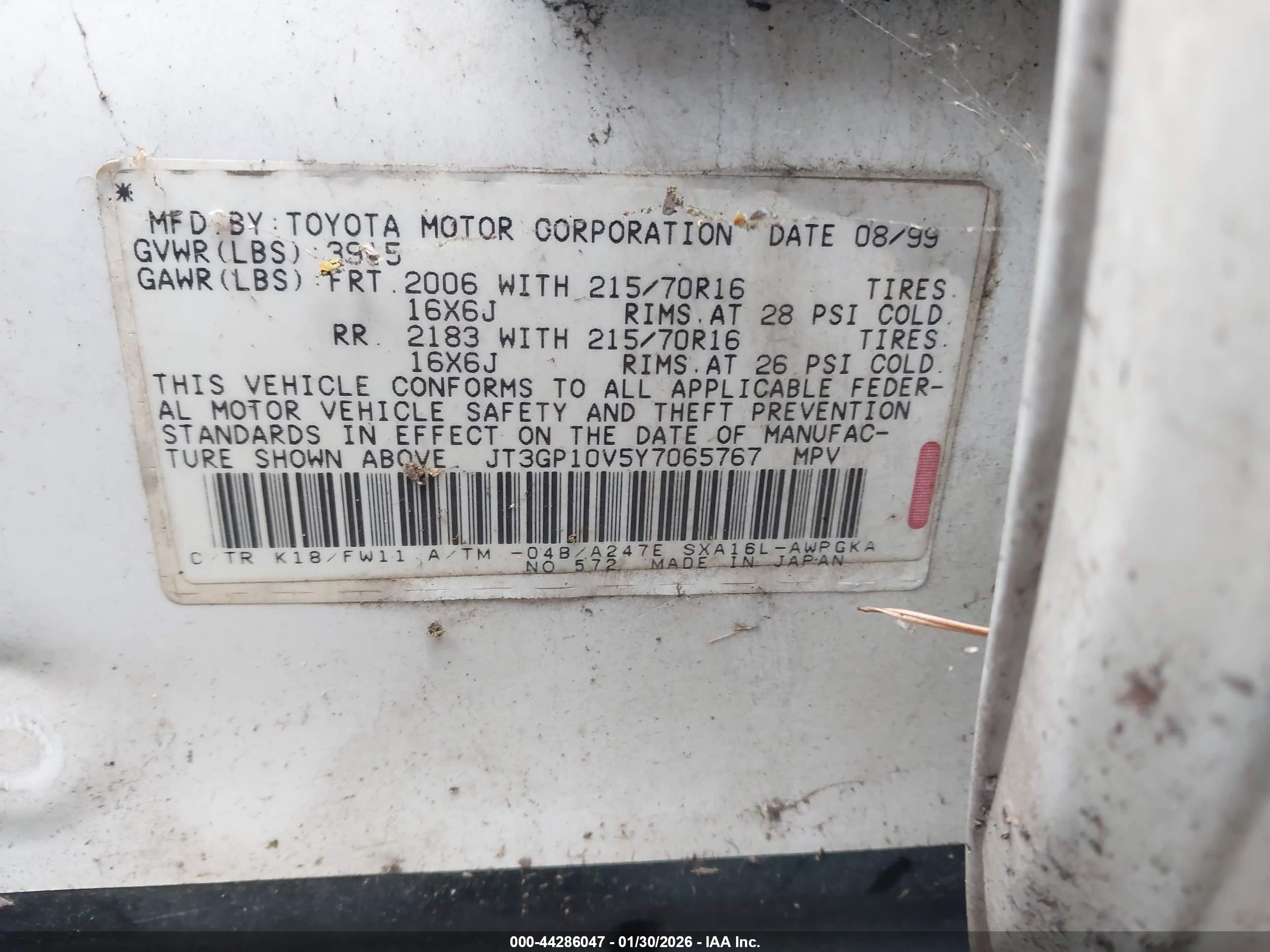 TOYOTA RAV4 image 9