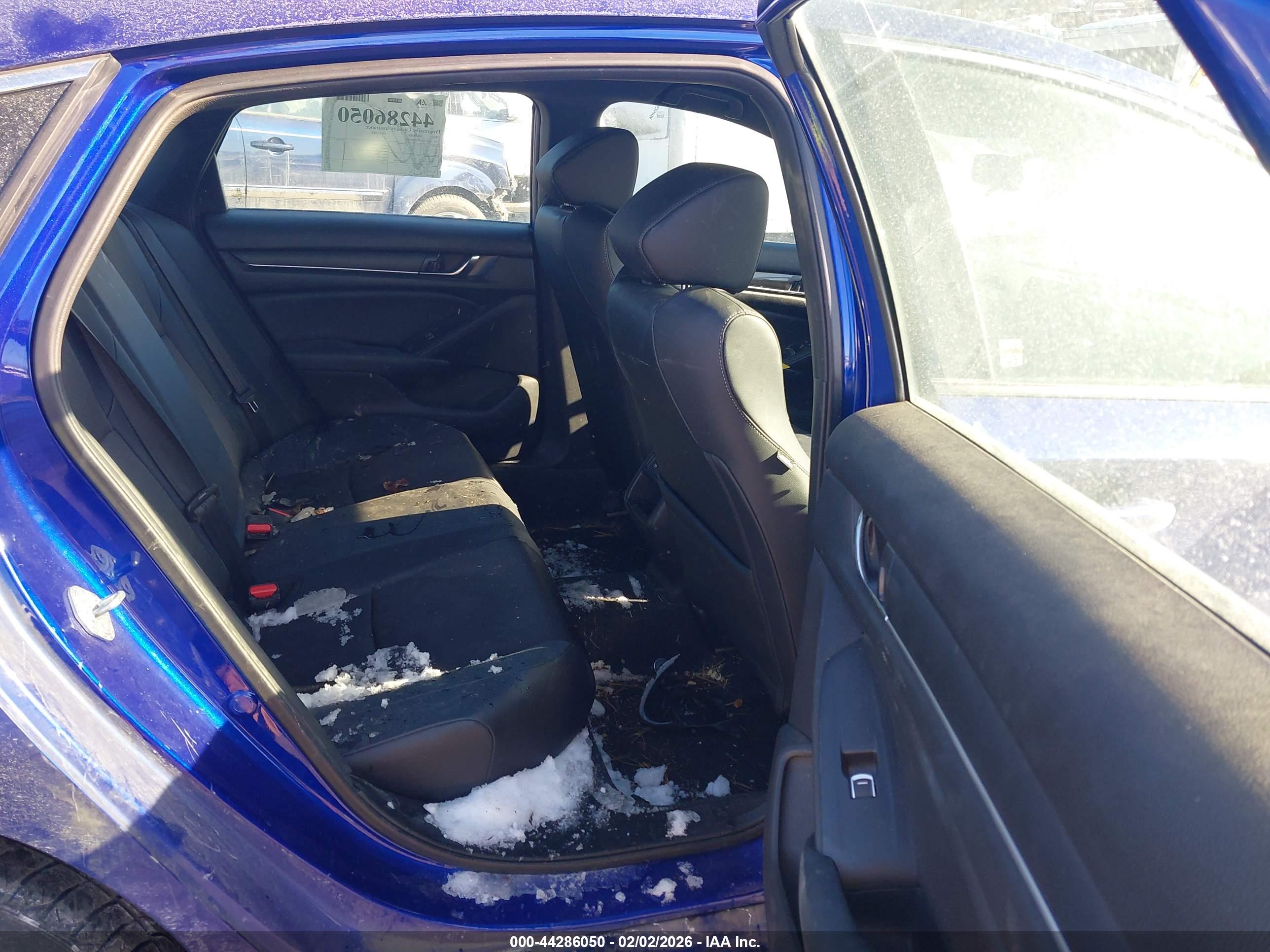 HONDA ACCORD image 8